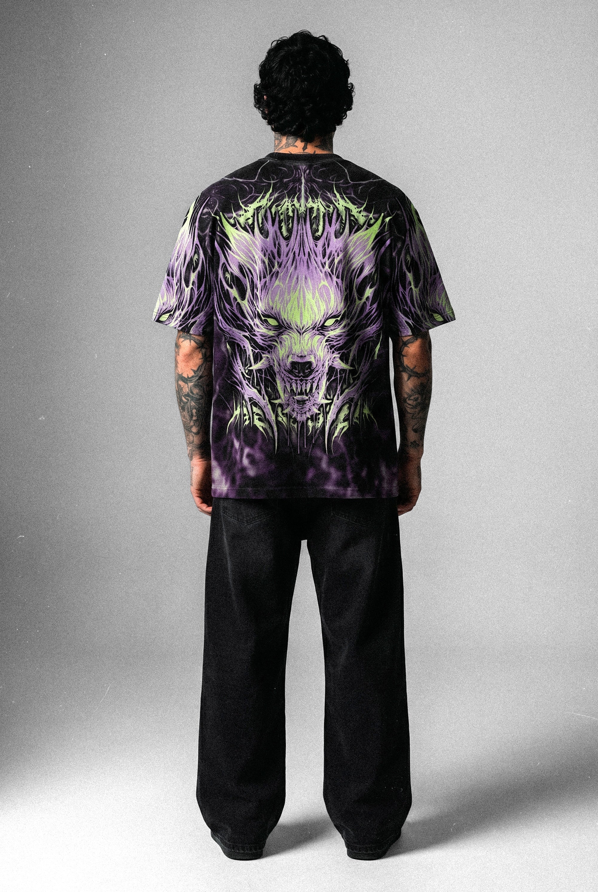 Alphawolf (allover) - Heavy Oversized T-Shirt (250GSM)