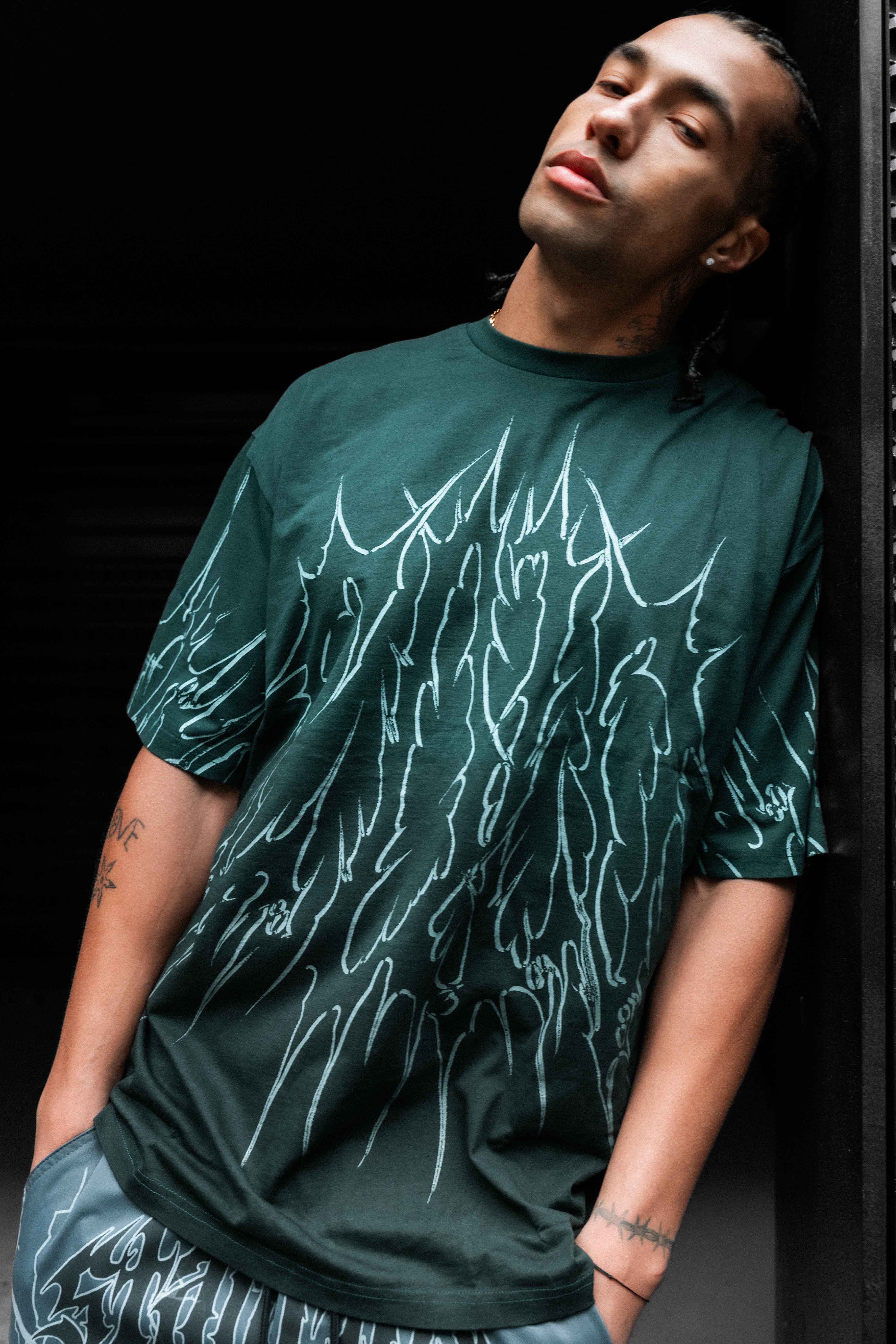 Black Razor (Petrol) - Oversized T-Shirt (200GSM)