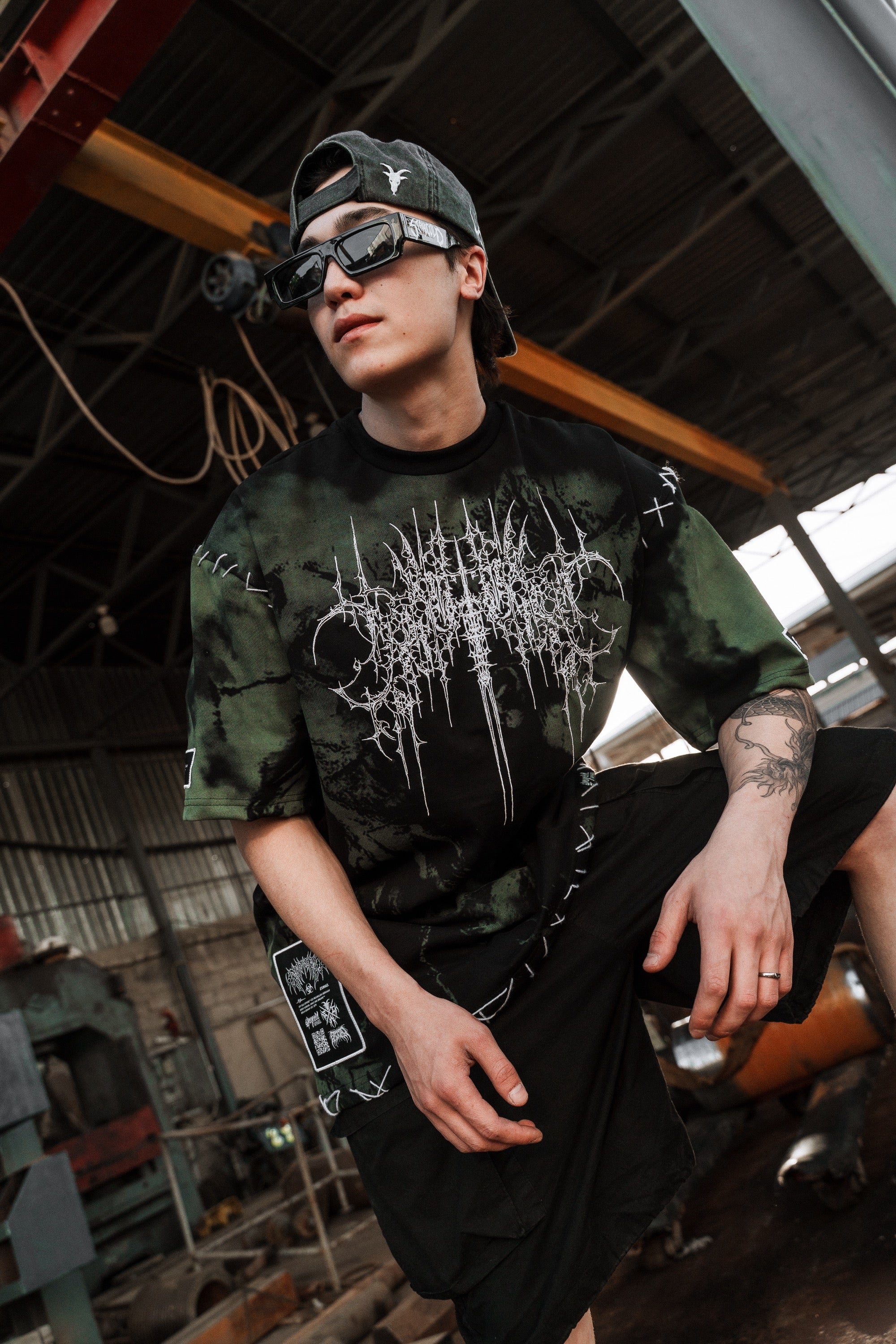 Chamber Of Chaos - Heavy Oversized T-Shirt (mentol) 250GSM