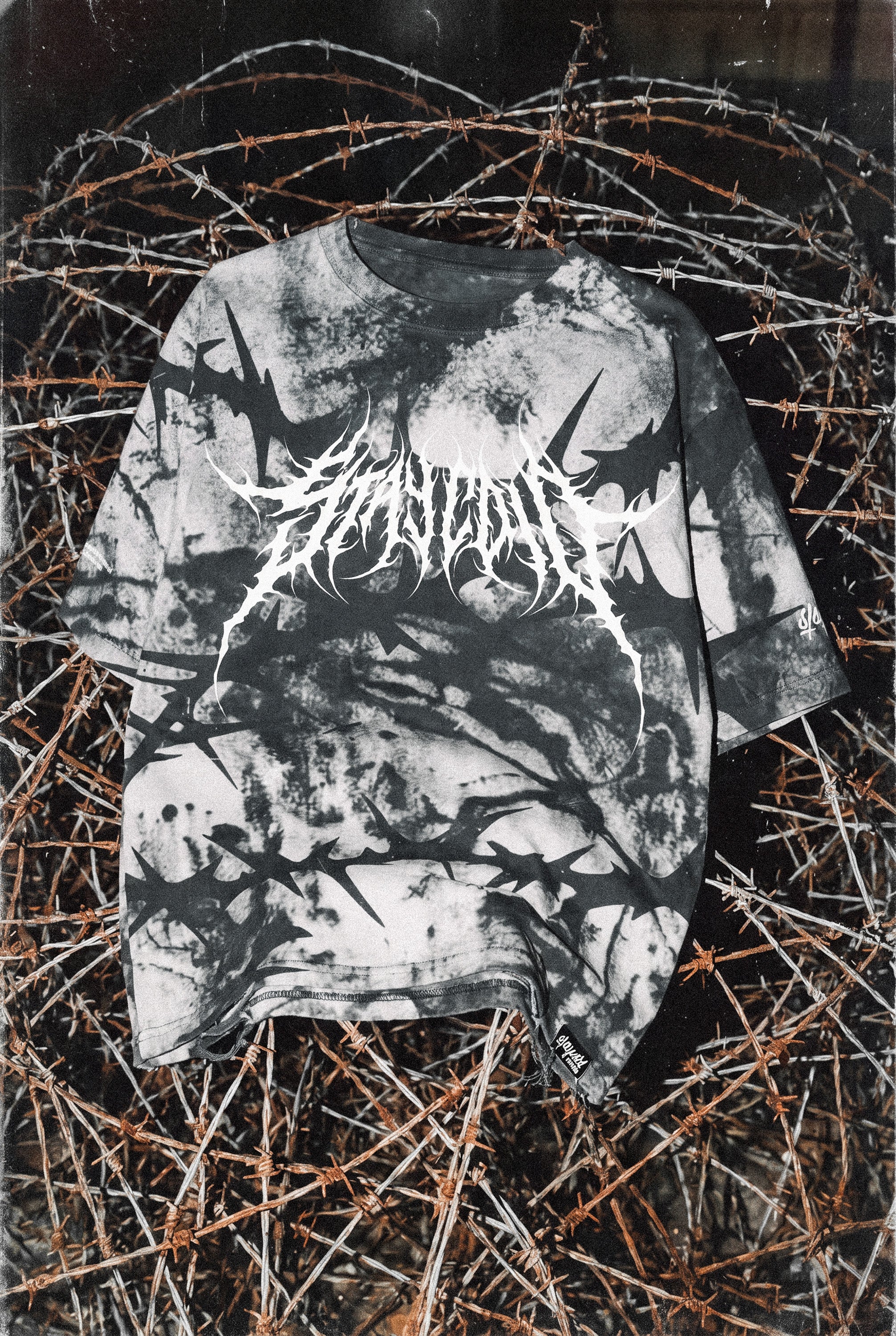 Chrome Fever (silver) - Oversized T-Shirt (200GSM)