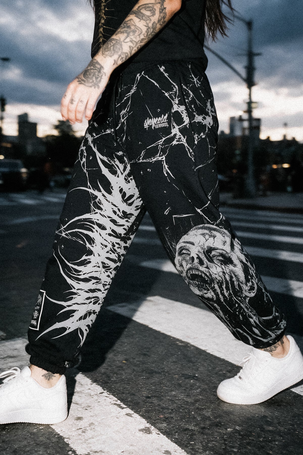 Deathrattle (Grey) - Sweatpants (350GSM)