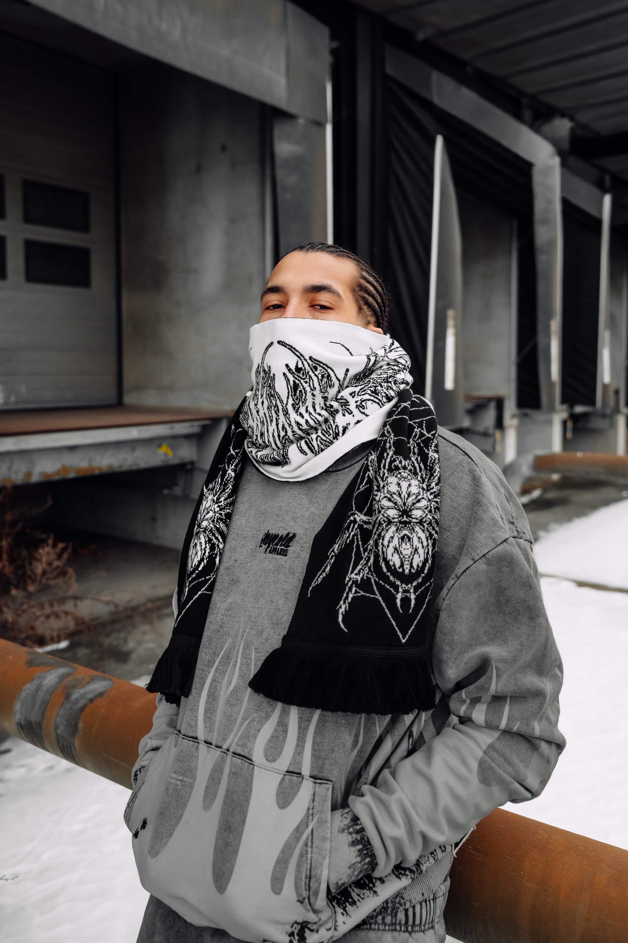 Dragonfly (black white) - Scarf