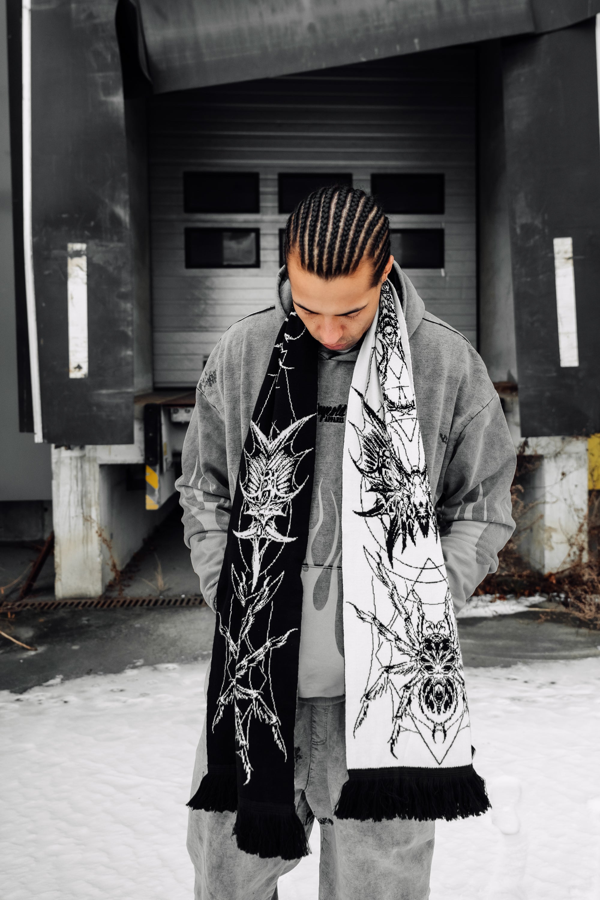 Dragonfly (black white) - Scarf