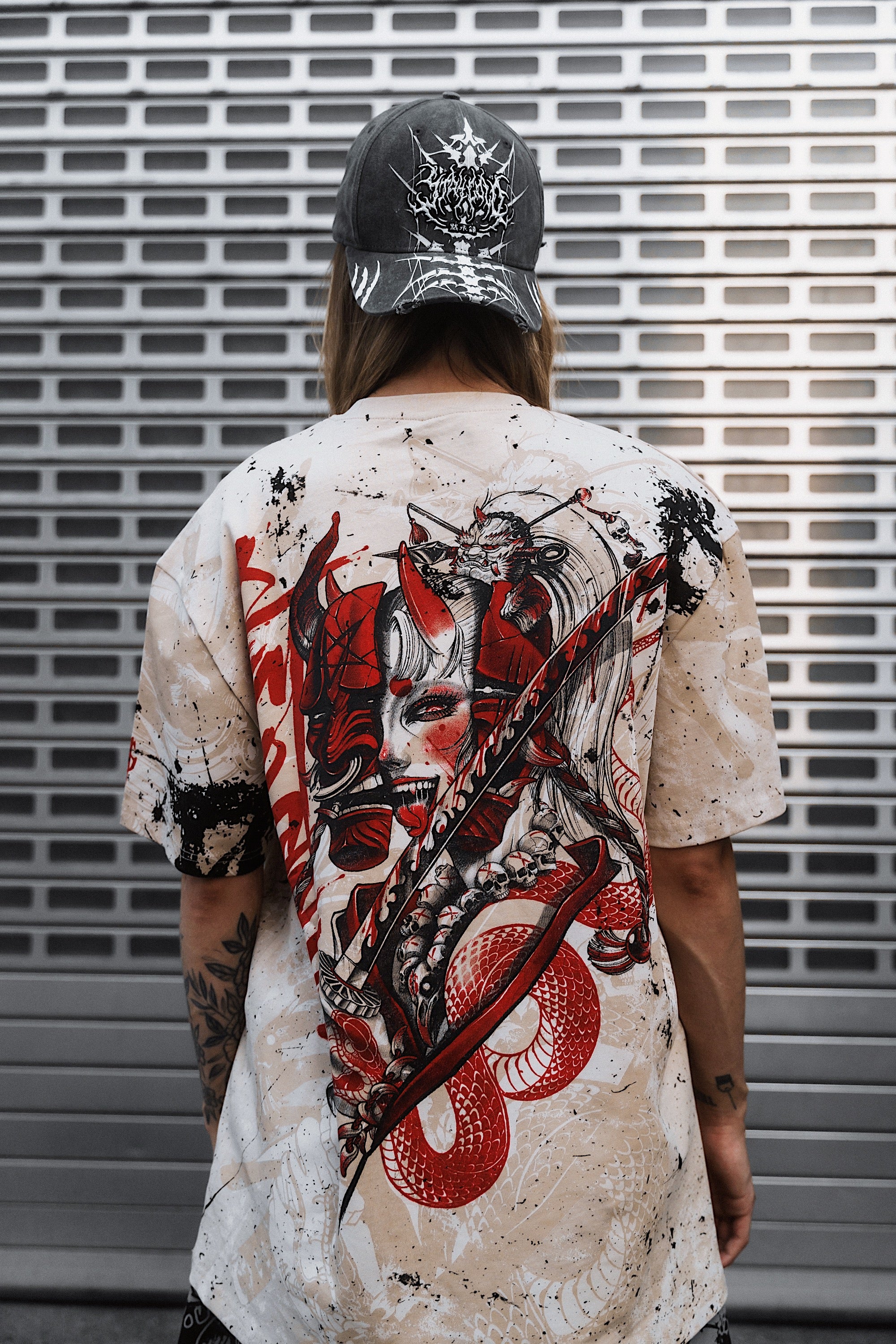 Fashion Kill (peach) - Regular T-Shirt (200GSM)