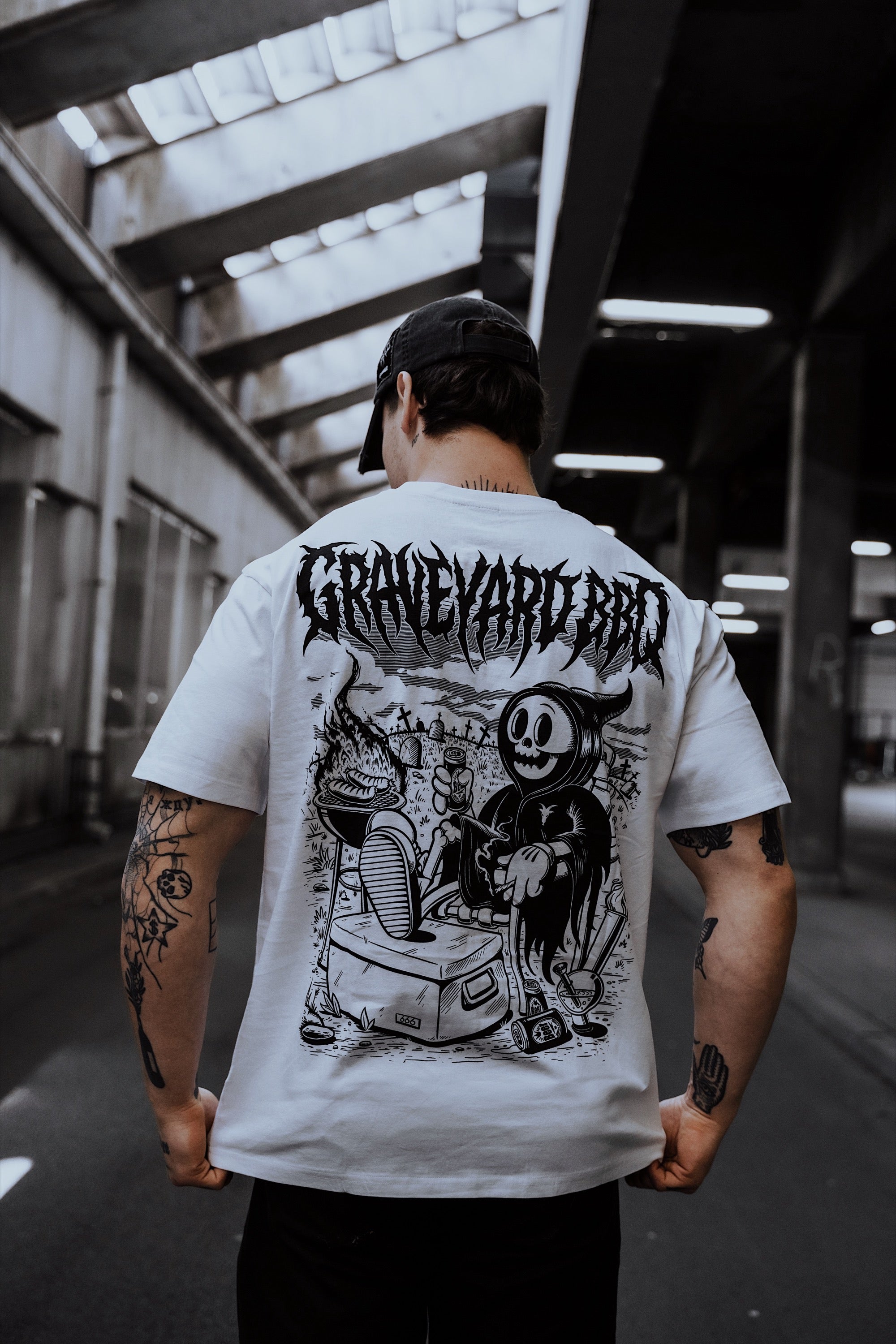 Graveyard BBQ - T-Shirt (white)