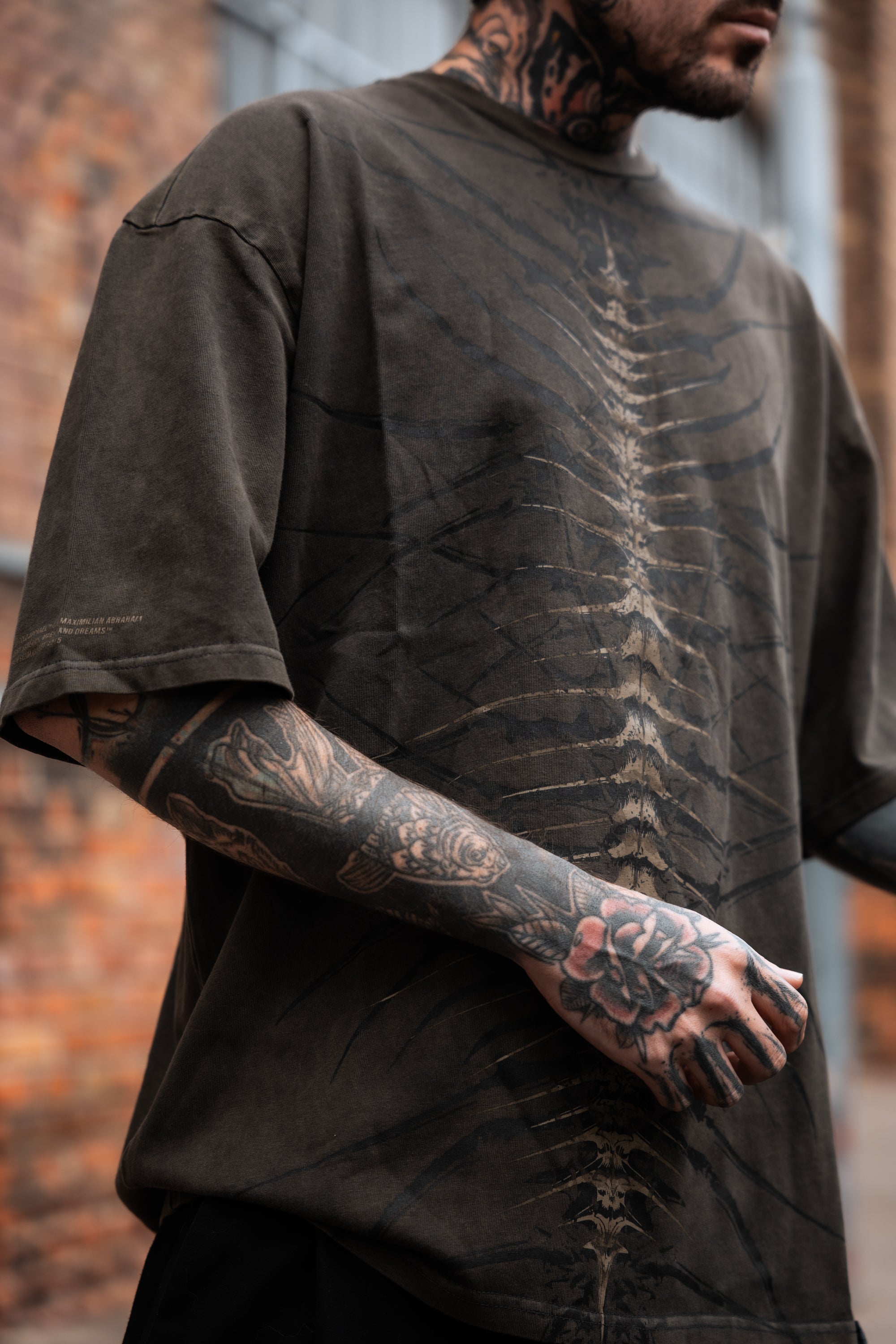 Lineage Of Dusk (dirty) - Heavy Oversized T-Shirt (250GSM)