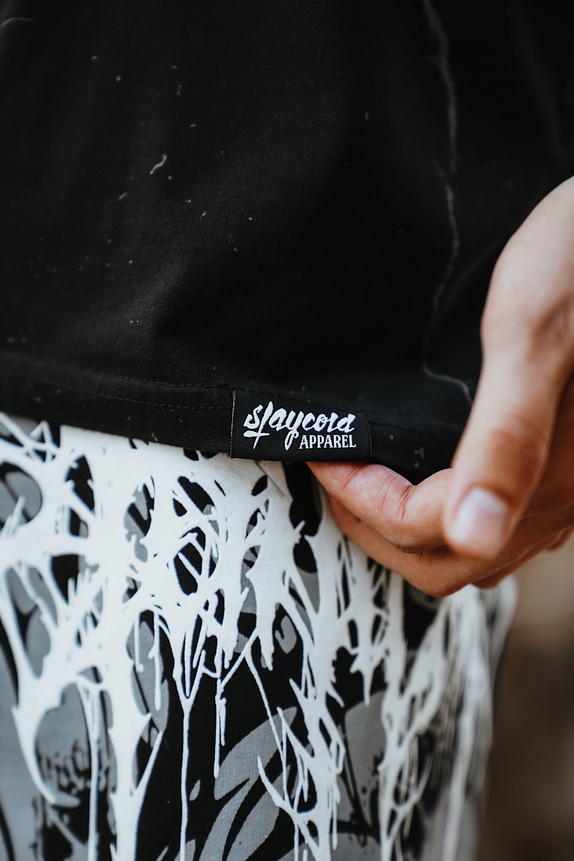 Marrow of Eden (black) - Oversized T-Shirt (200GSM)