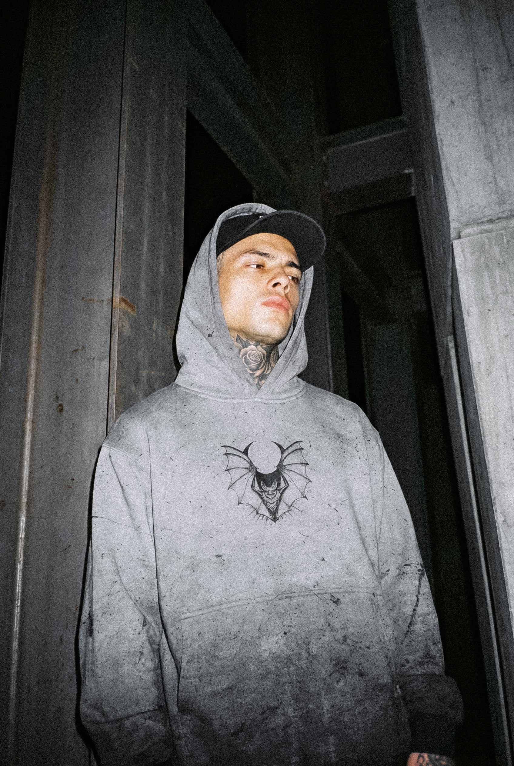 Moonthirst (grey grunge) - Oversized Hoodie (350GSM)