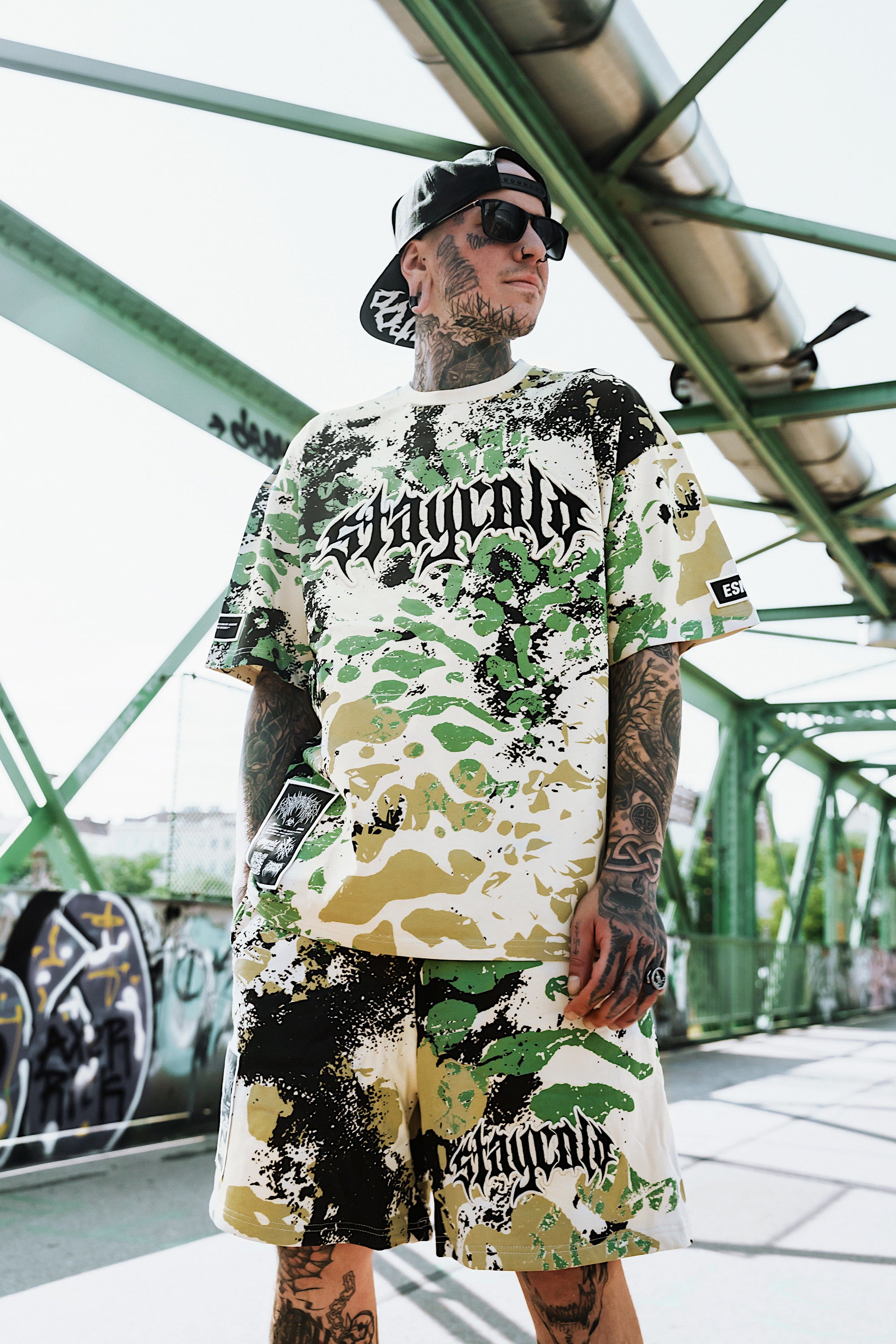 Night Ops - Heavy Oversized T-Shirt (Sand Camo) 250GSM