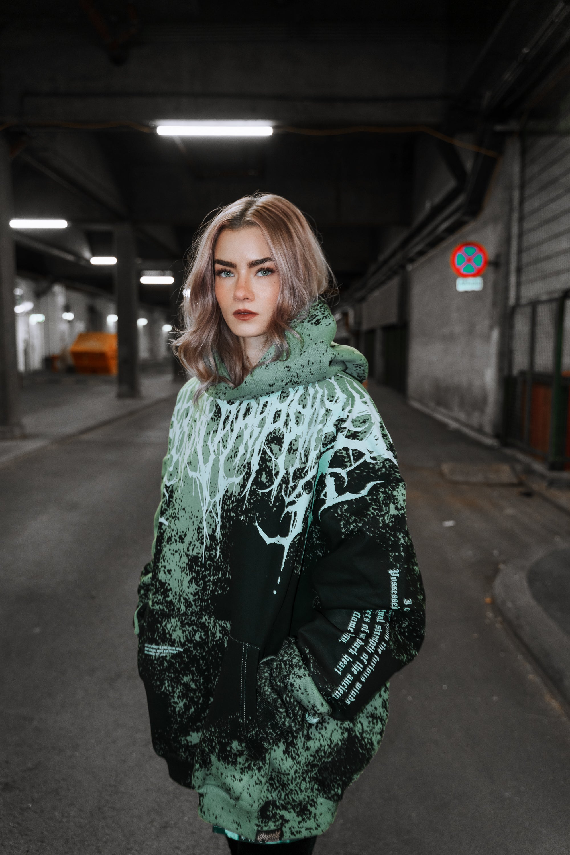 Reign Of Blood (mentol) - Oversized Hoodie (350GSM)