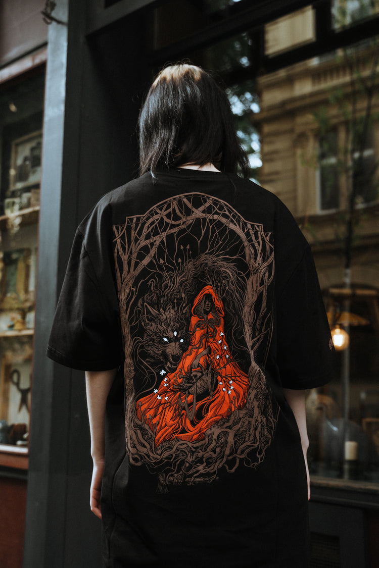 In The Woods - T-Shirt Image 4