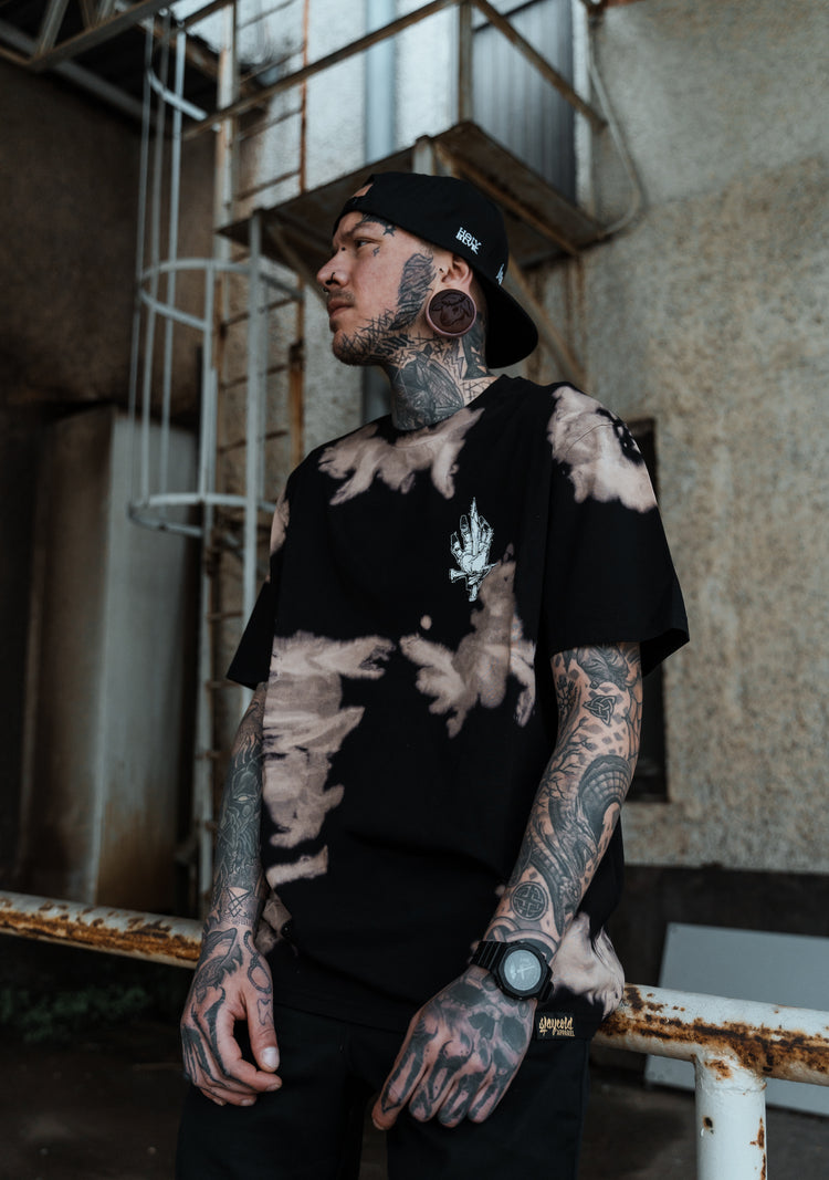 Middle Finger Up - T-Shirt (Rusty Bleached) Image 2
