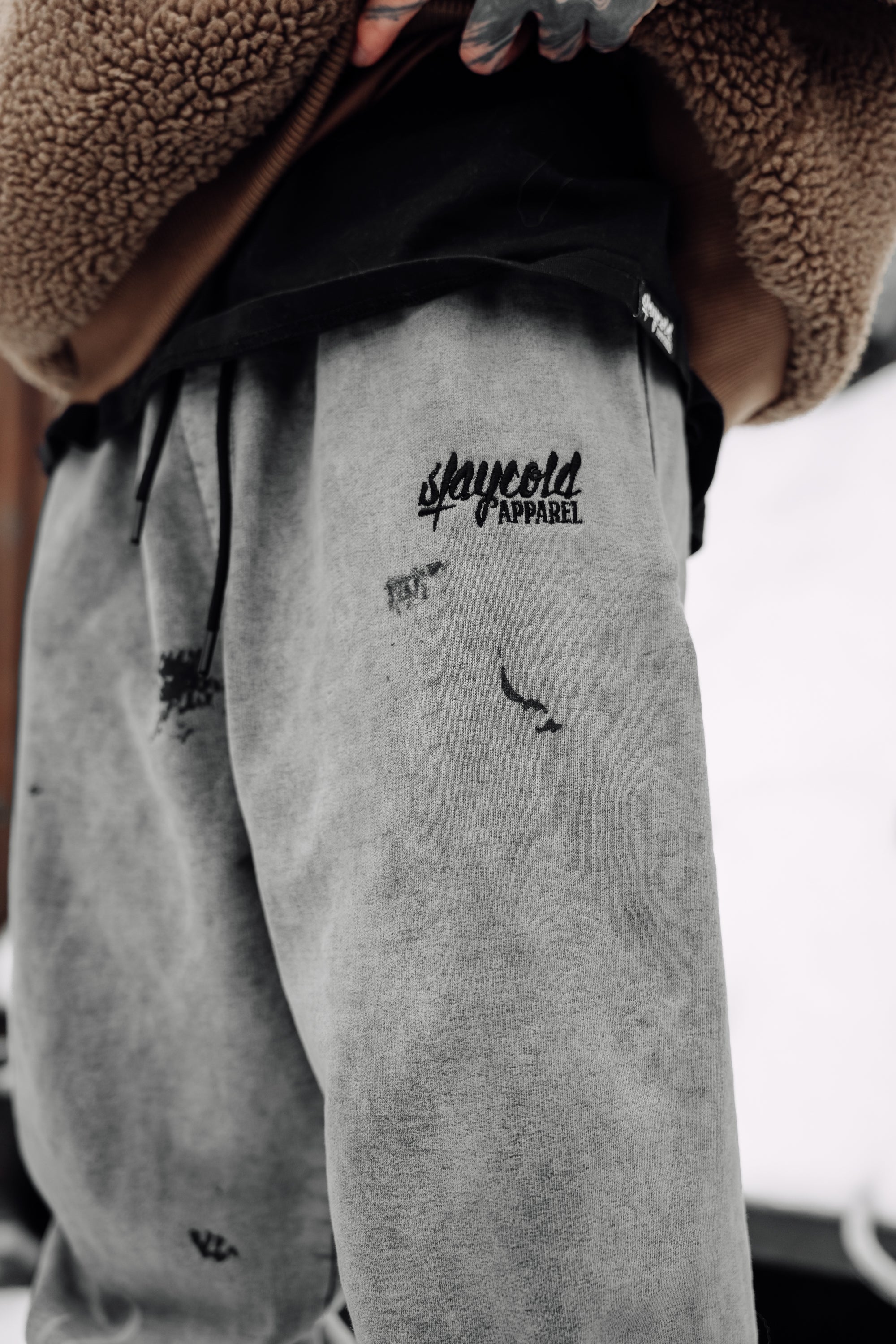 Stormborn (grey) - Sweatpants (350GSM)