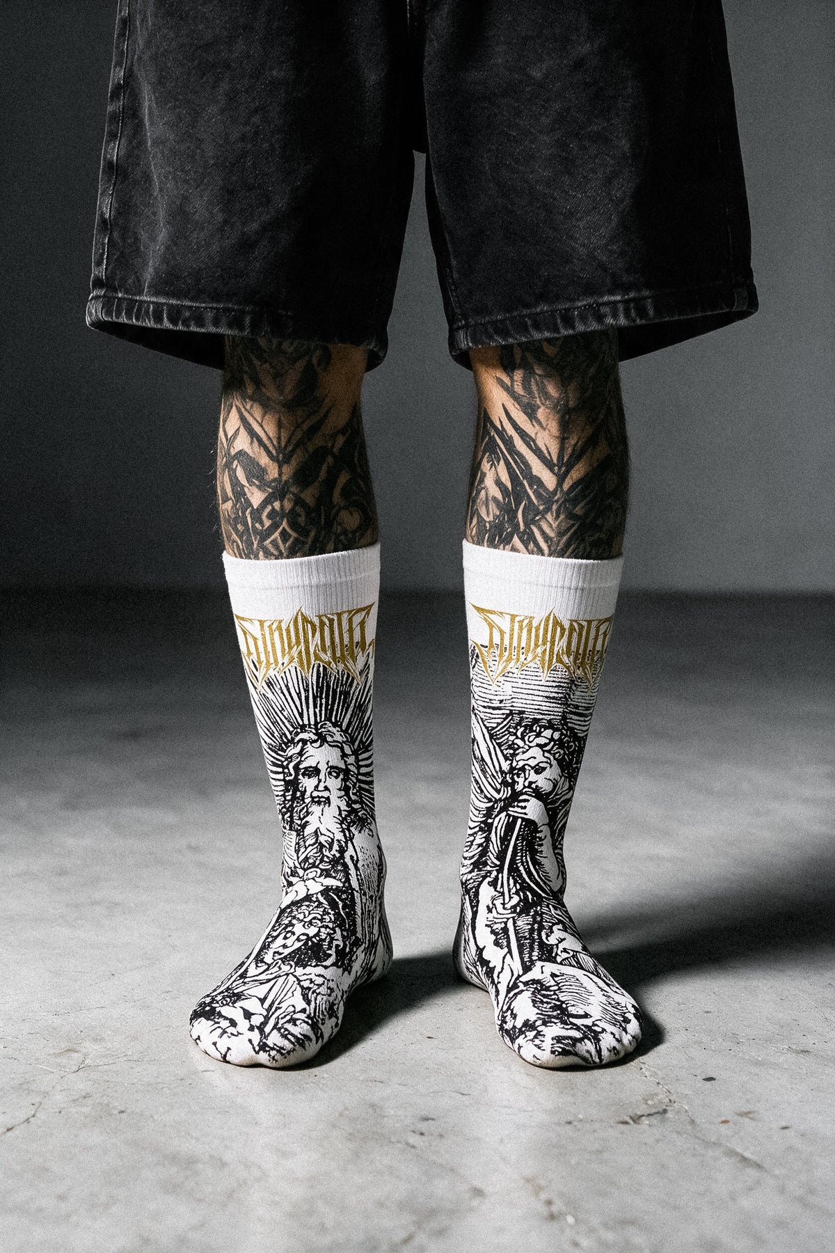 Die geschwärzte Sonne (Schwarz Weiß) - Komfortsocken