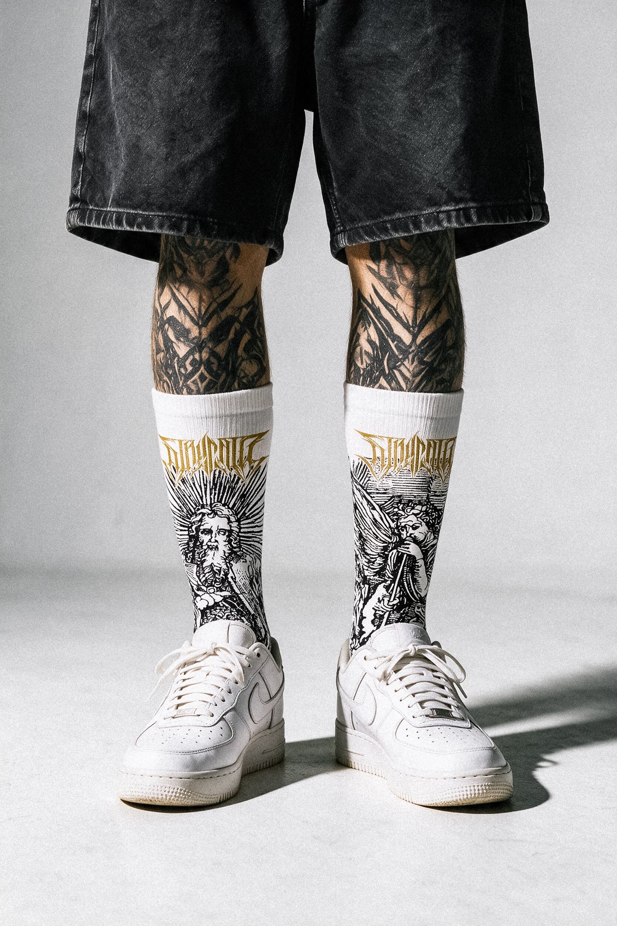 Die geschwärzte Sonne (Schwarz Weiß) - Komfortsocken