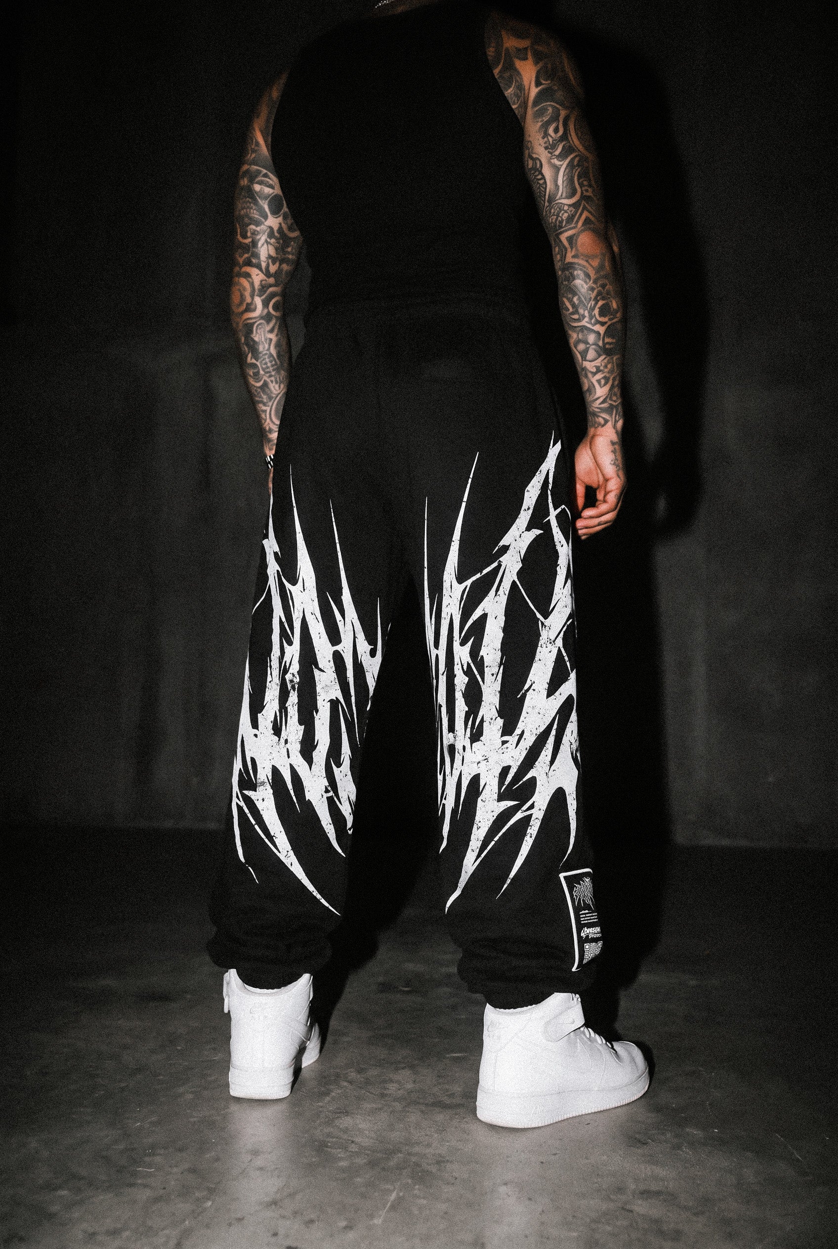 Thornbreaker (White) - Sweatpants (350GSM)