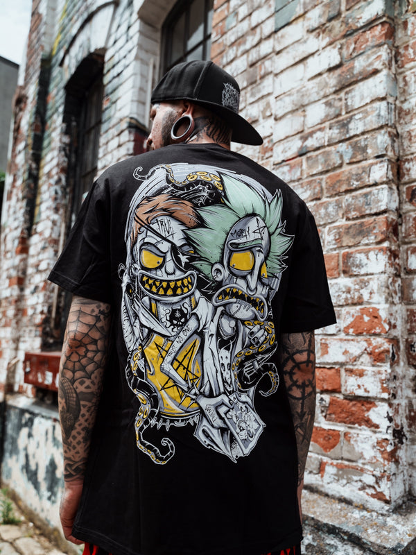 Trust No One - T-Shirt Lifestyle Image