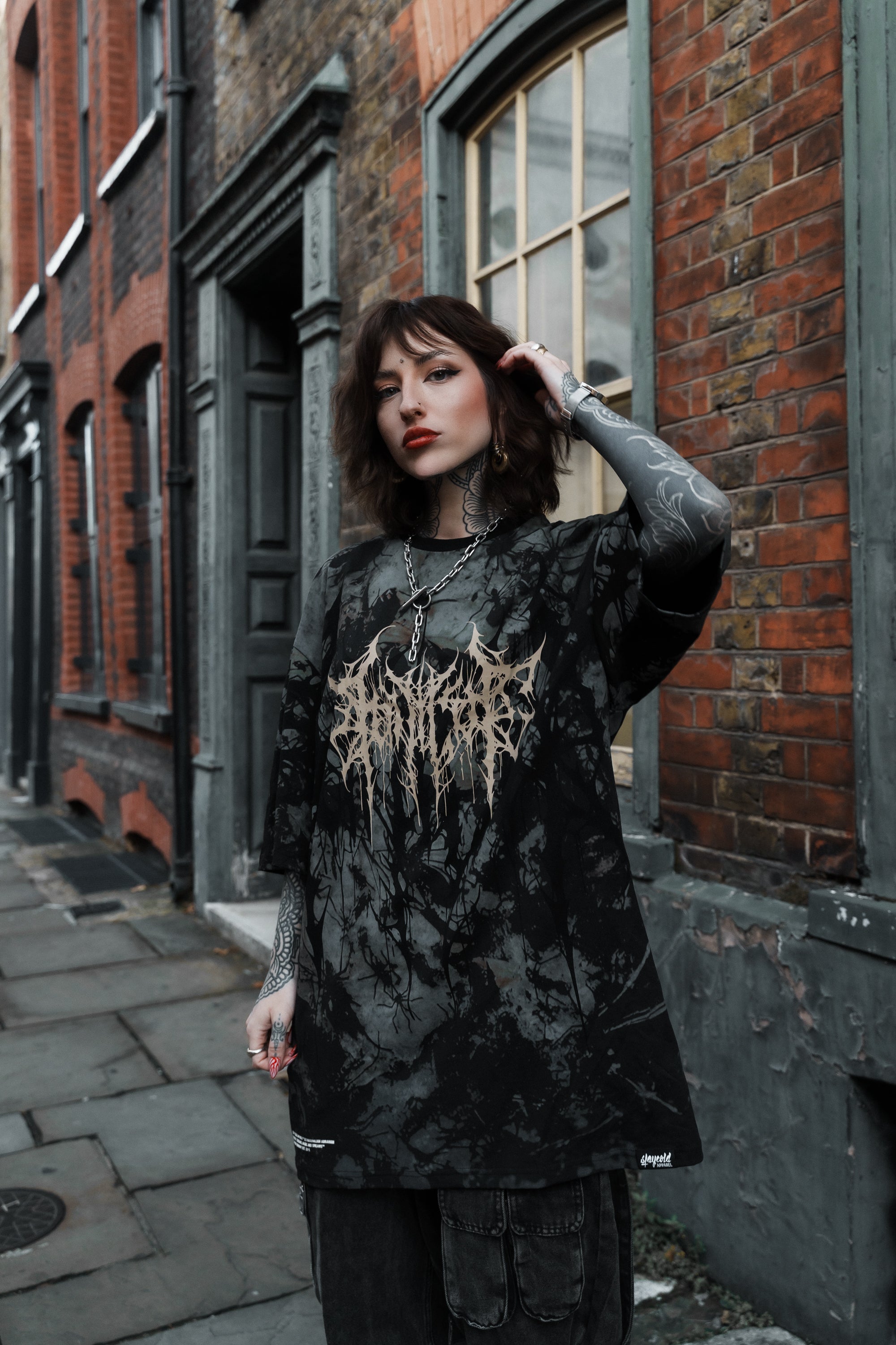 Ultravoid (black) - Oversized T-Shirt (200GSM)