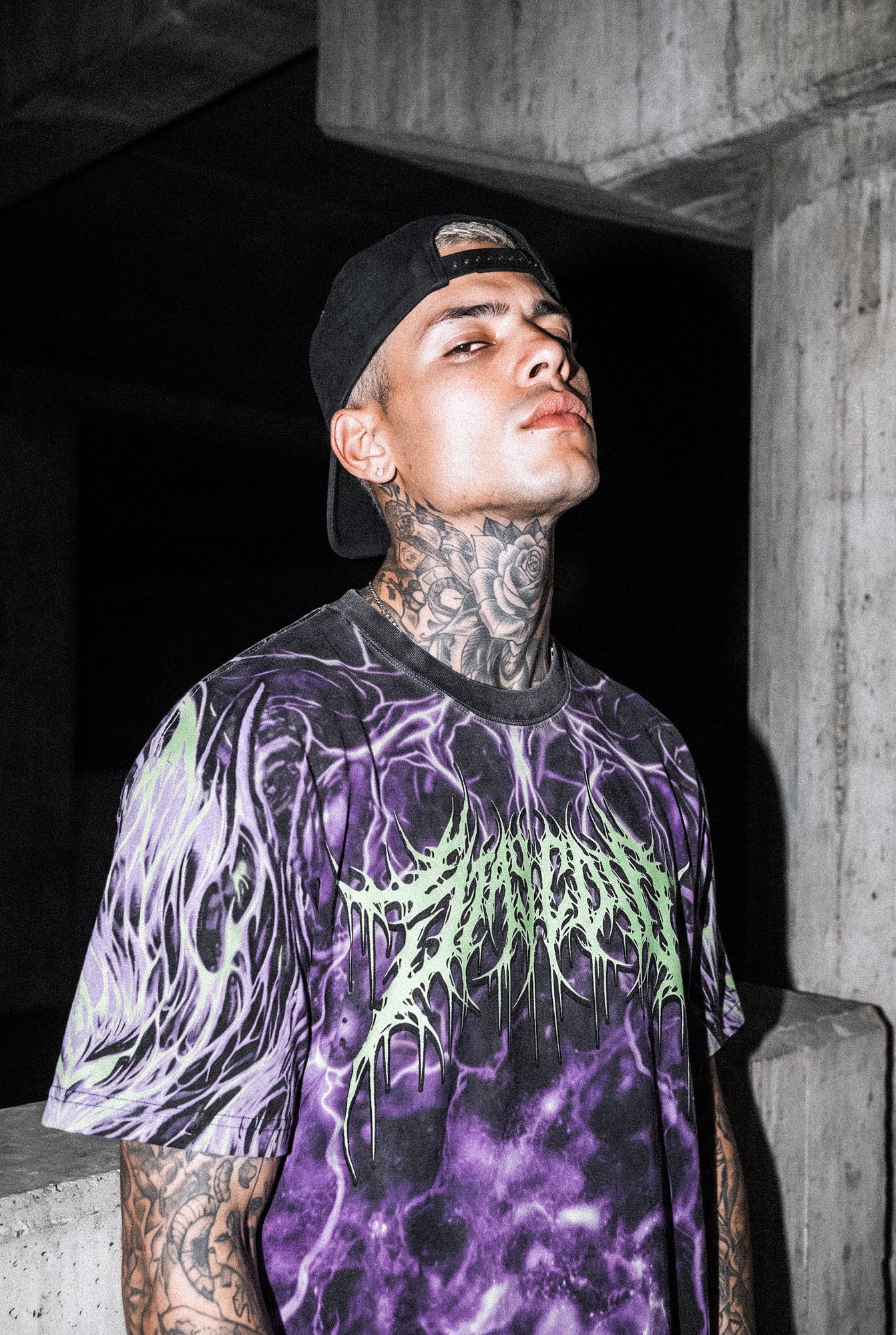 Alphawolf (allover) - Heavy Oversized T-Shirt (250GSM)