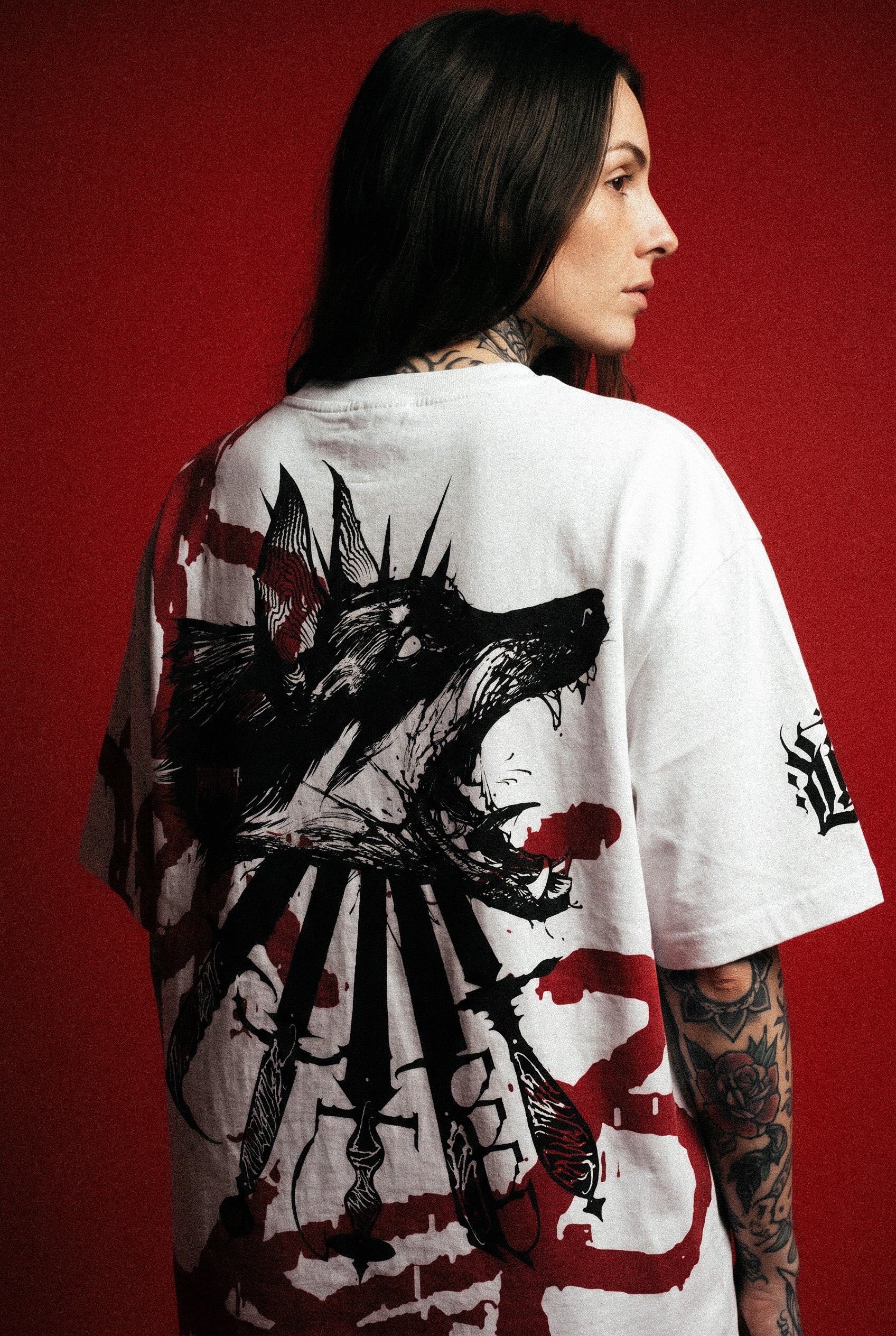 Backstabber (White Red) - Oversized T-Shirt (200GSM)