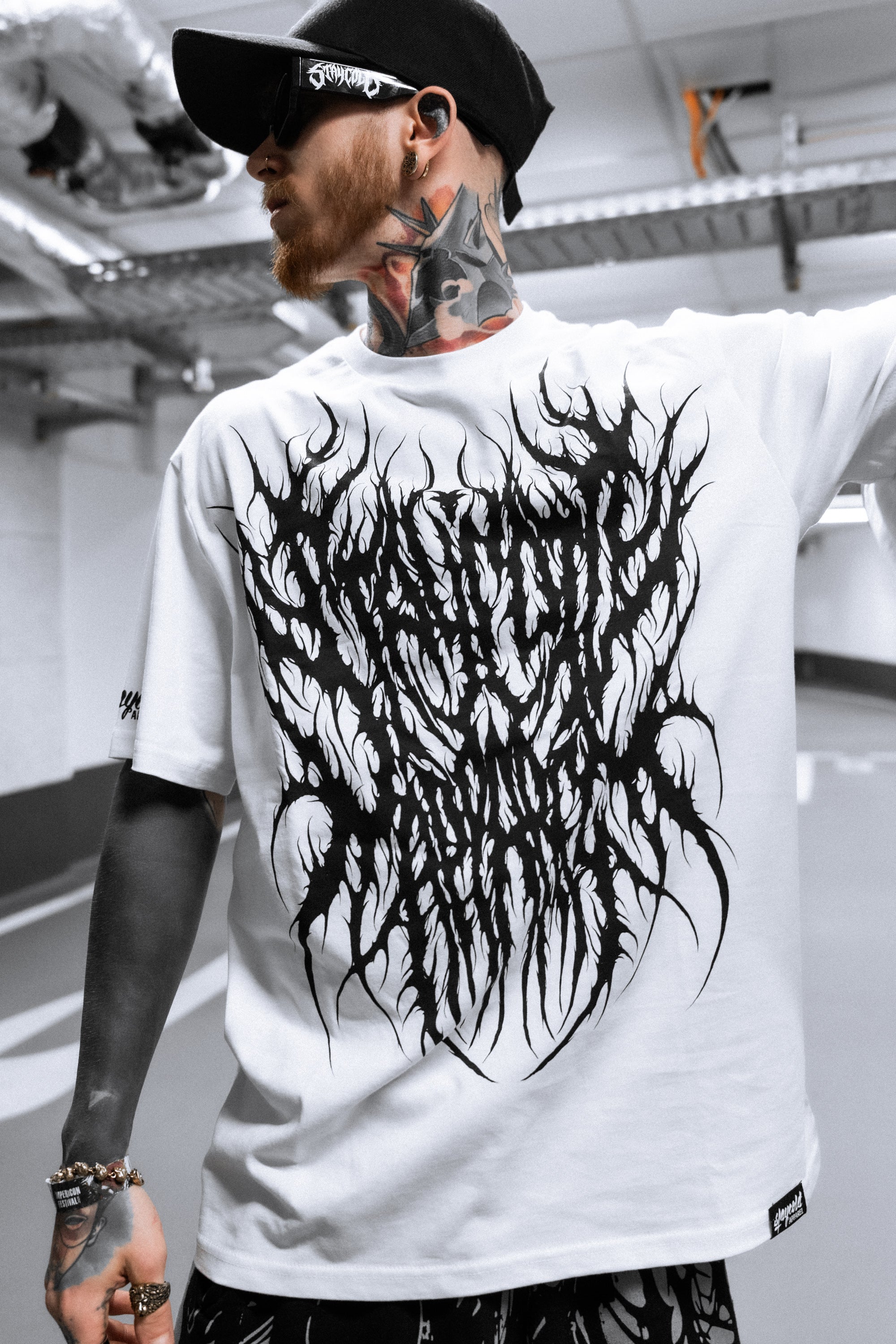 Black Halo (white) - Regular T-Shirt (200GSM)