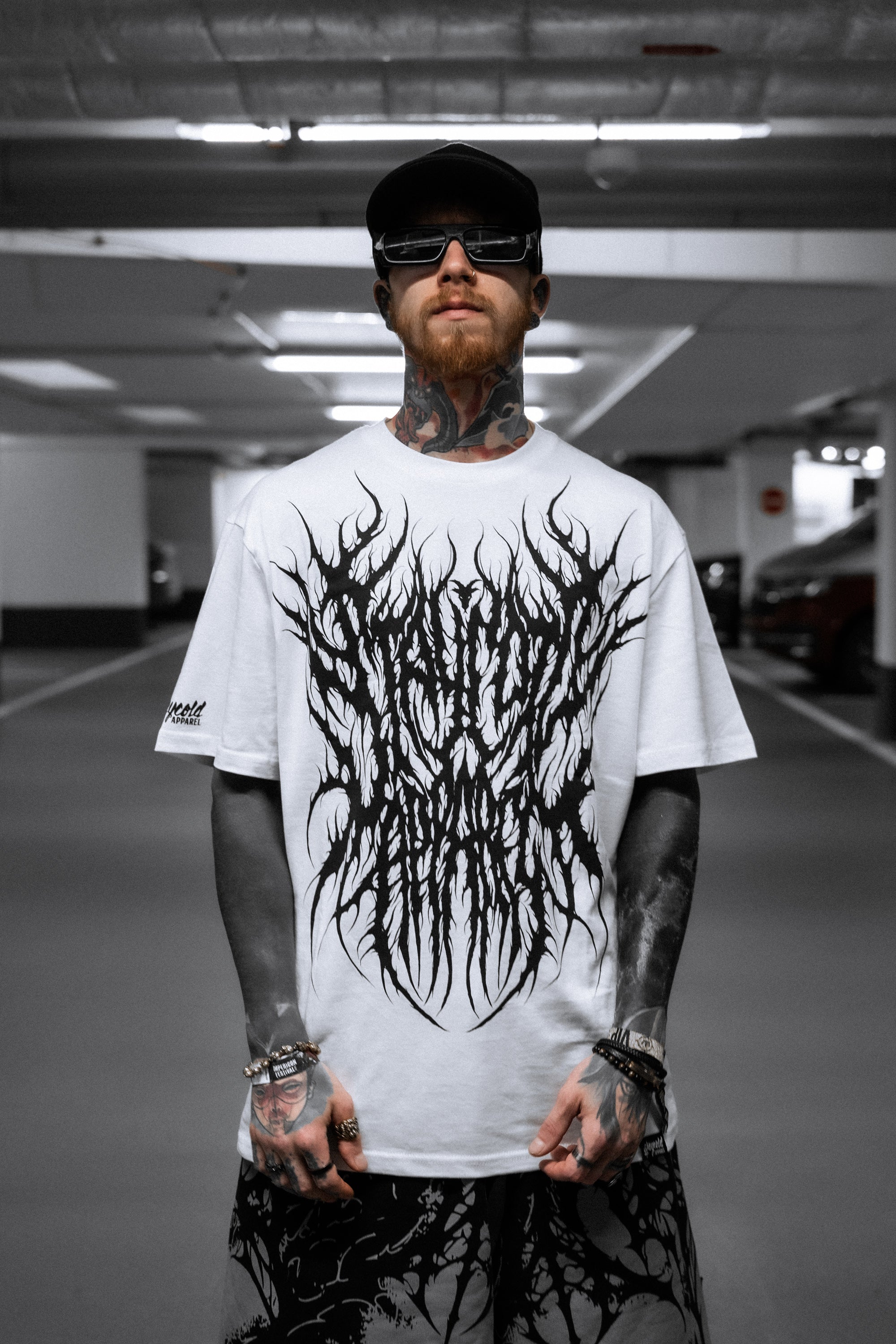 Black Halo (white) - Regular T-Shirt (200GSM)