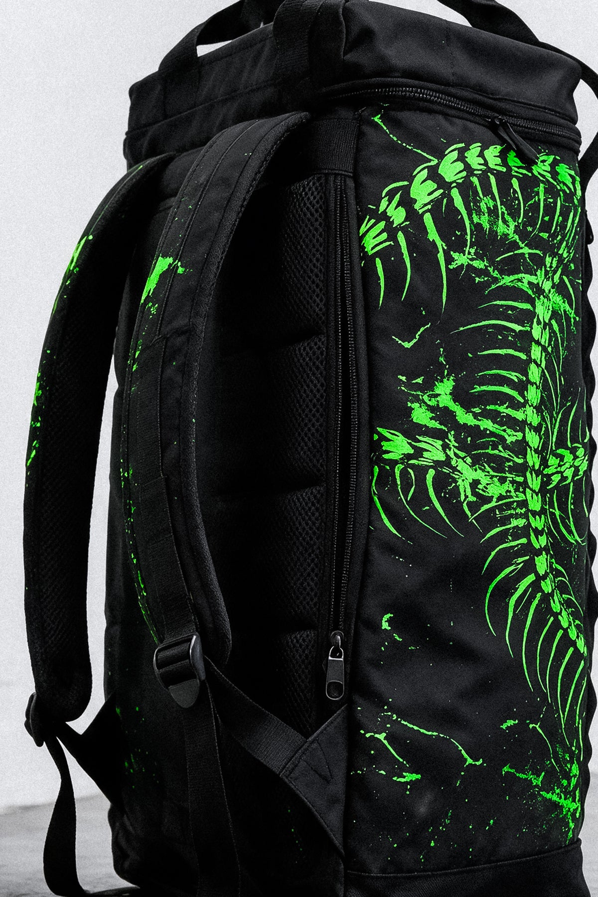 Black Spine (Toxic) - Backpack