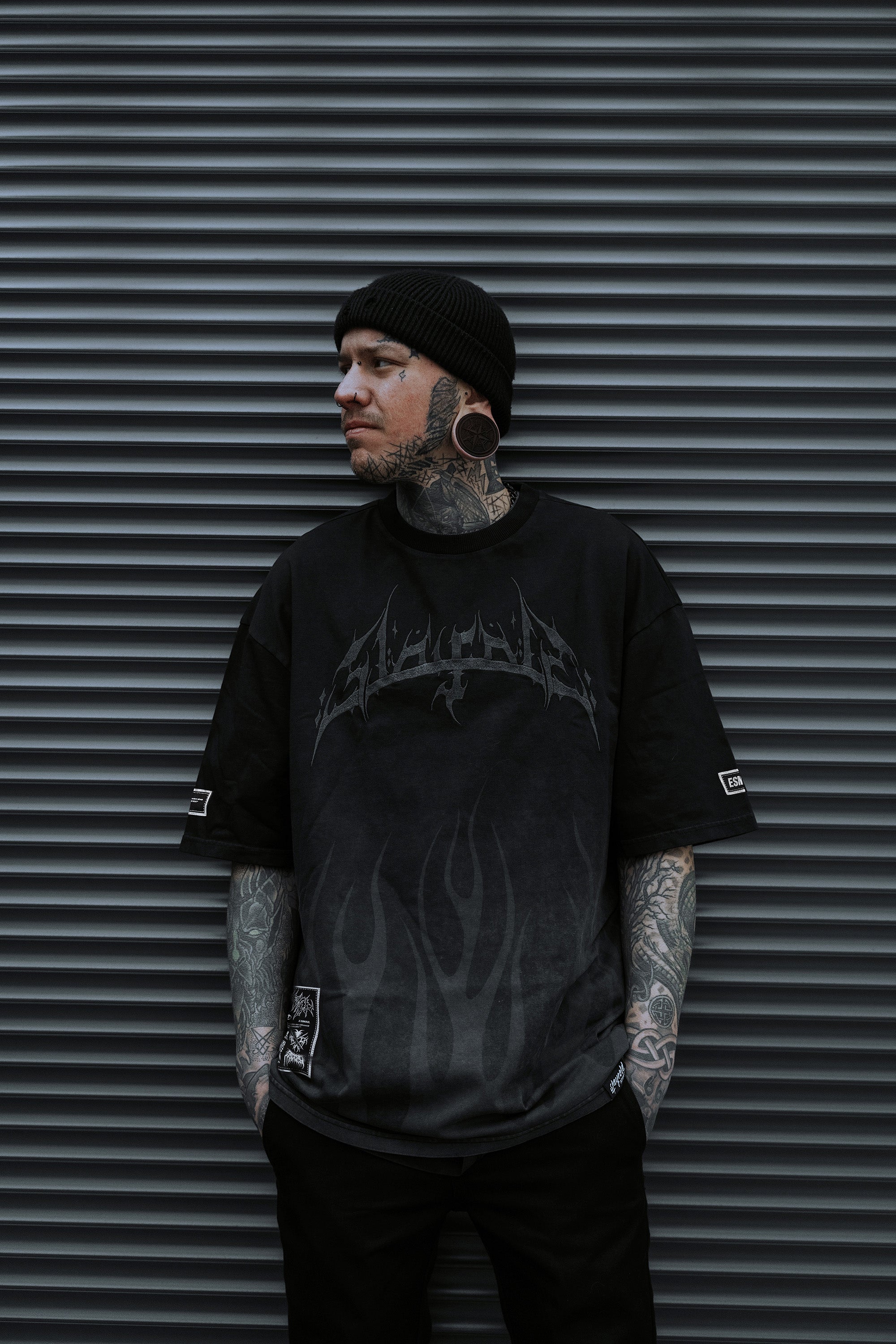 BlackTorch_GreyBleached_-