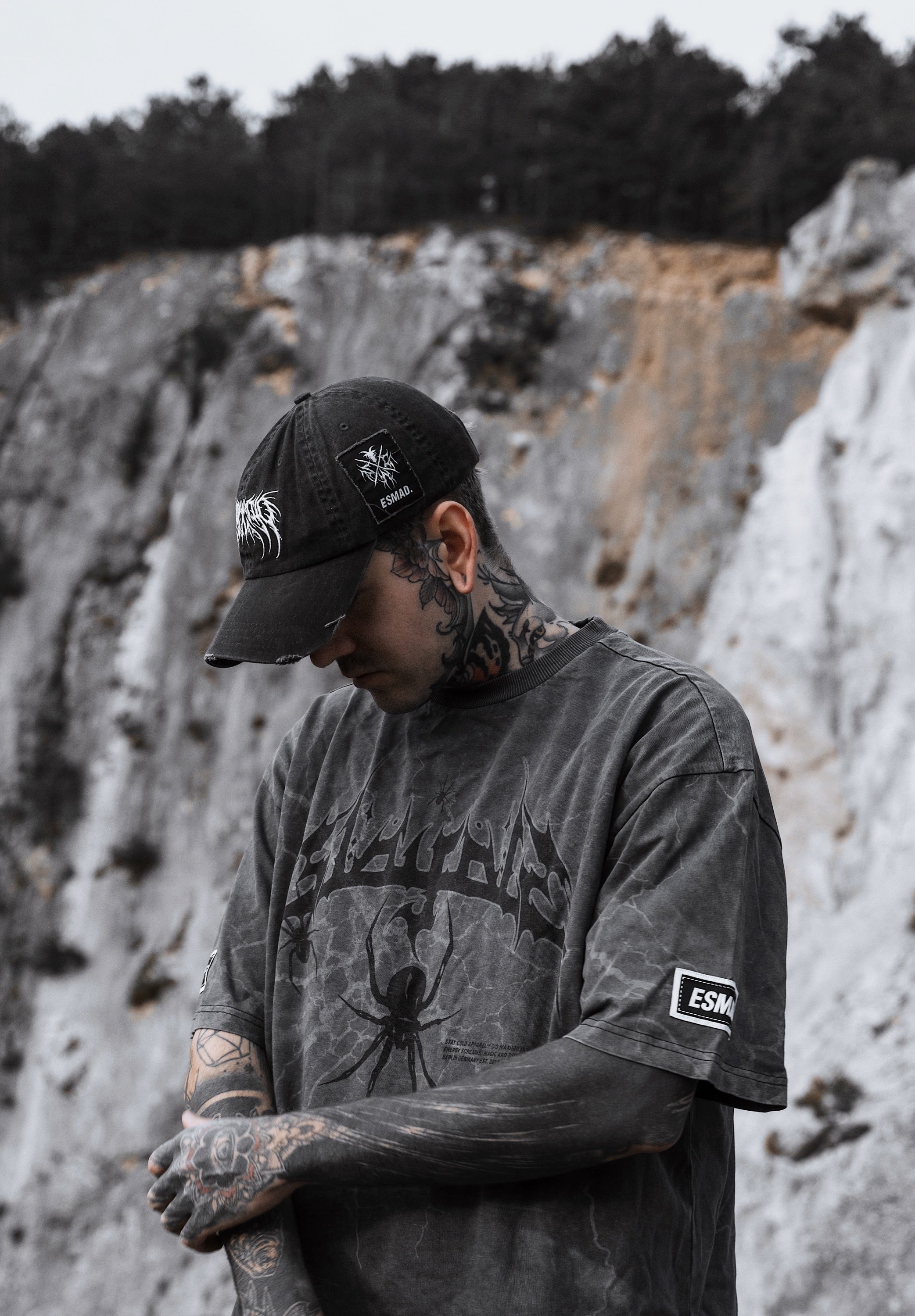 Blackout  - Heavy Oversized T-Shirt (Acid Washed) 250GSM