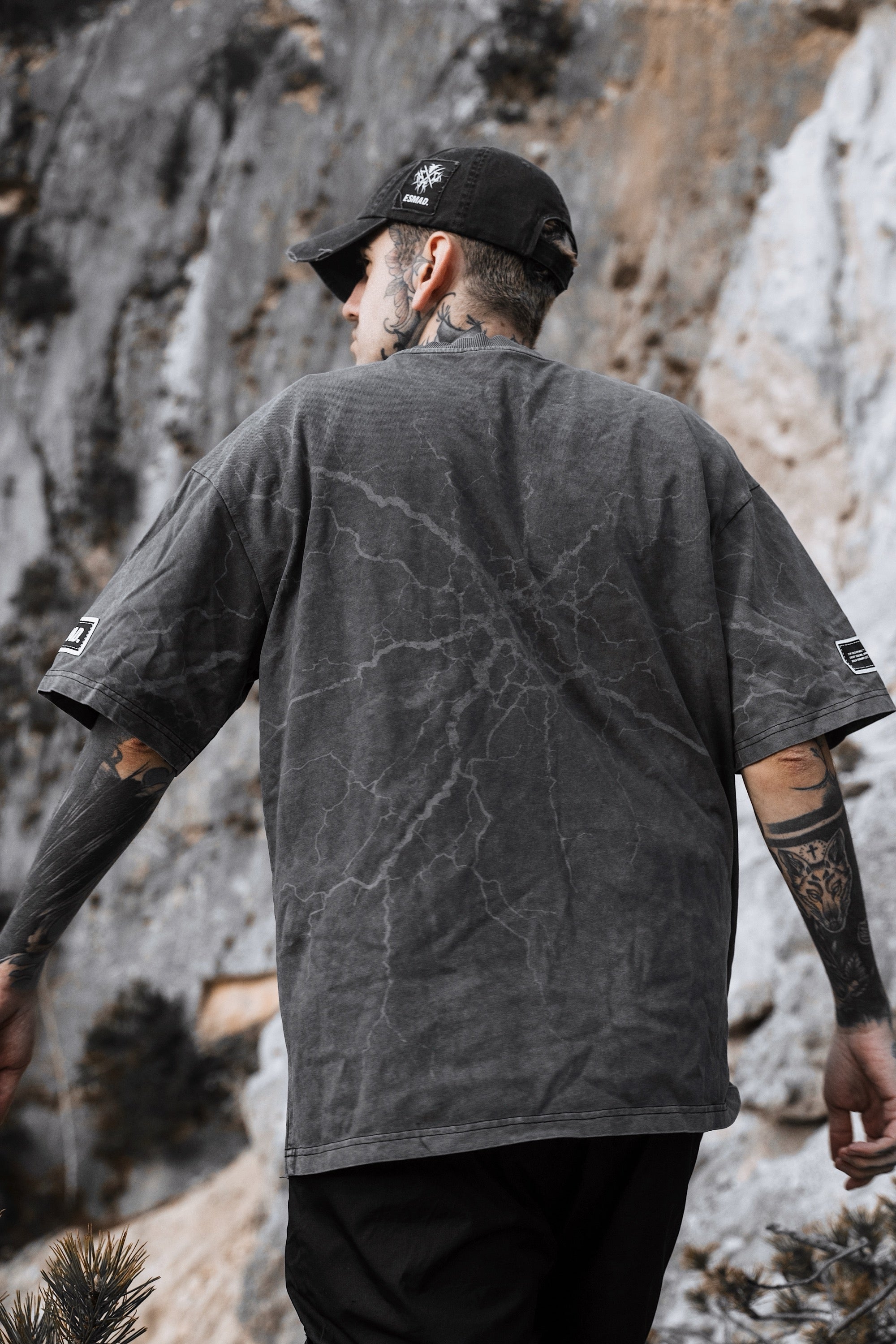 Blackout - Heavy Oversized T-Shirt (Acid Washed) 250GSM