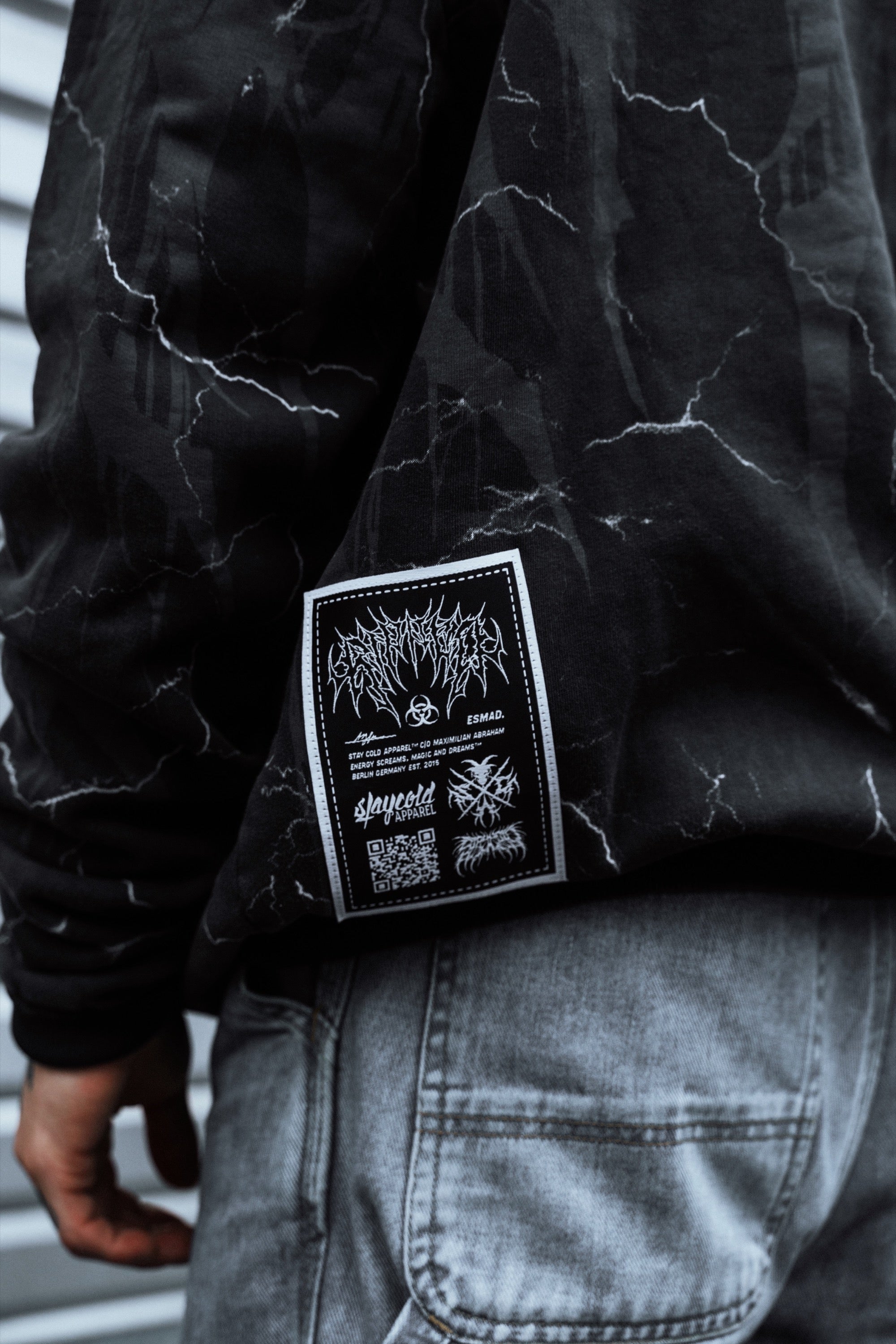 Bloodshot - Heavy Oversized Hoodie (Black Acid) 400GSM