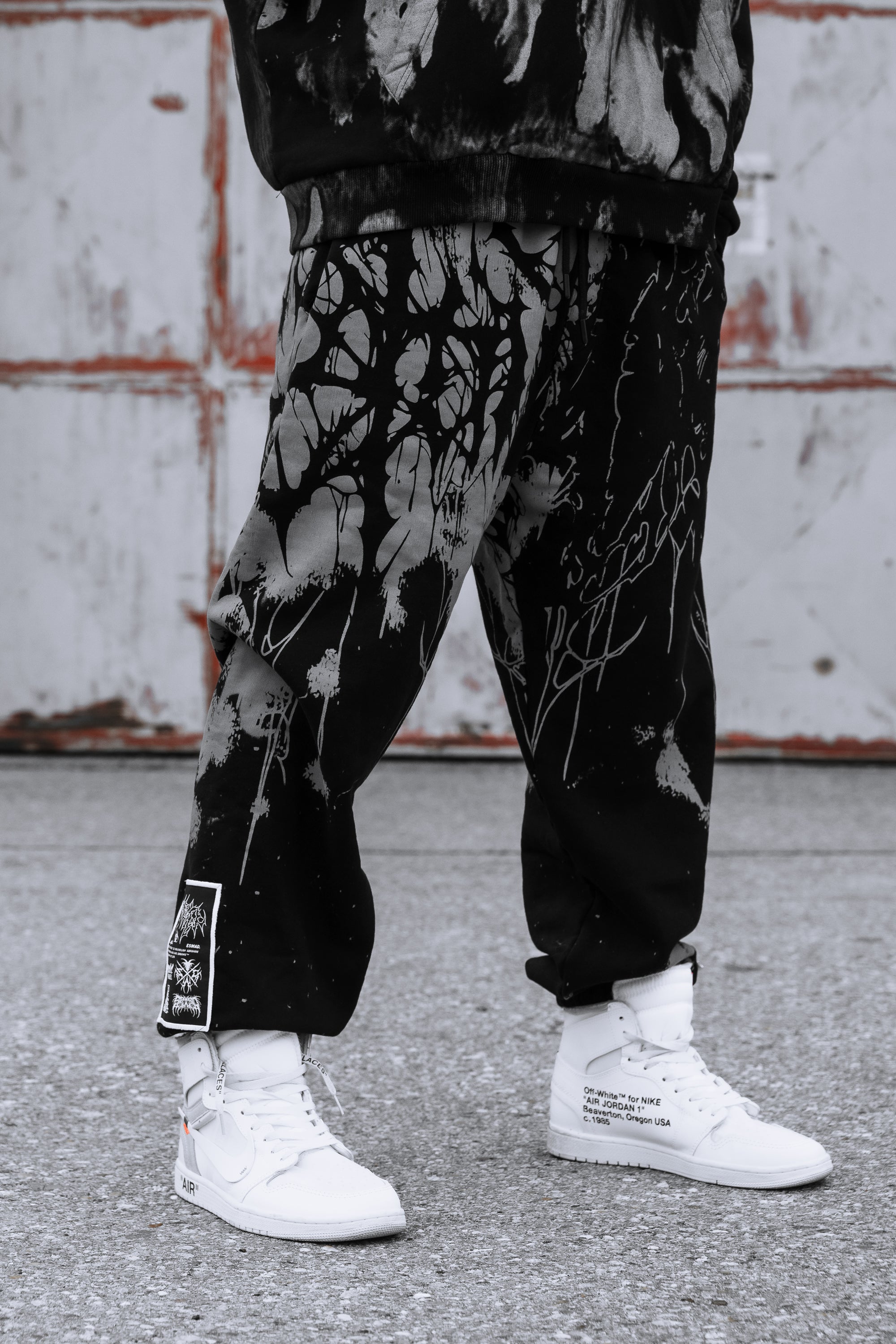 Daggerwave (grey dye) - Sweatpants (350GSM)