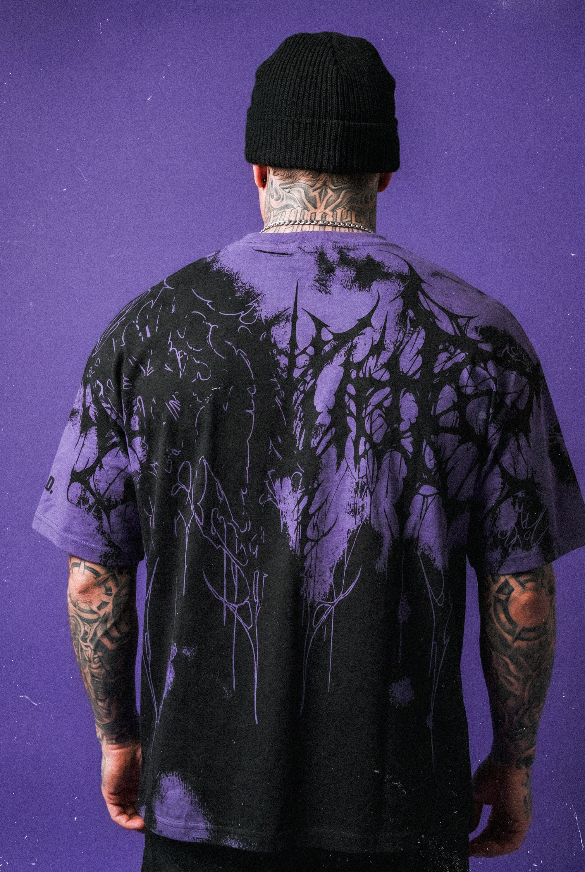 Daggerwave (purple) - Oversized T-Shirt (200GSM)