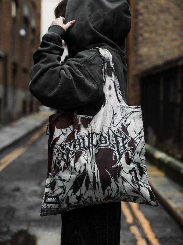 Gravedigger (brown) - Tote Bag Lifestyle Image