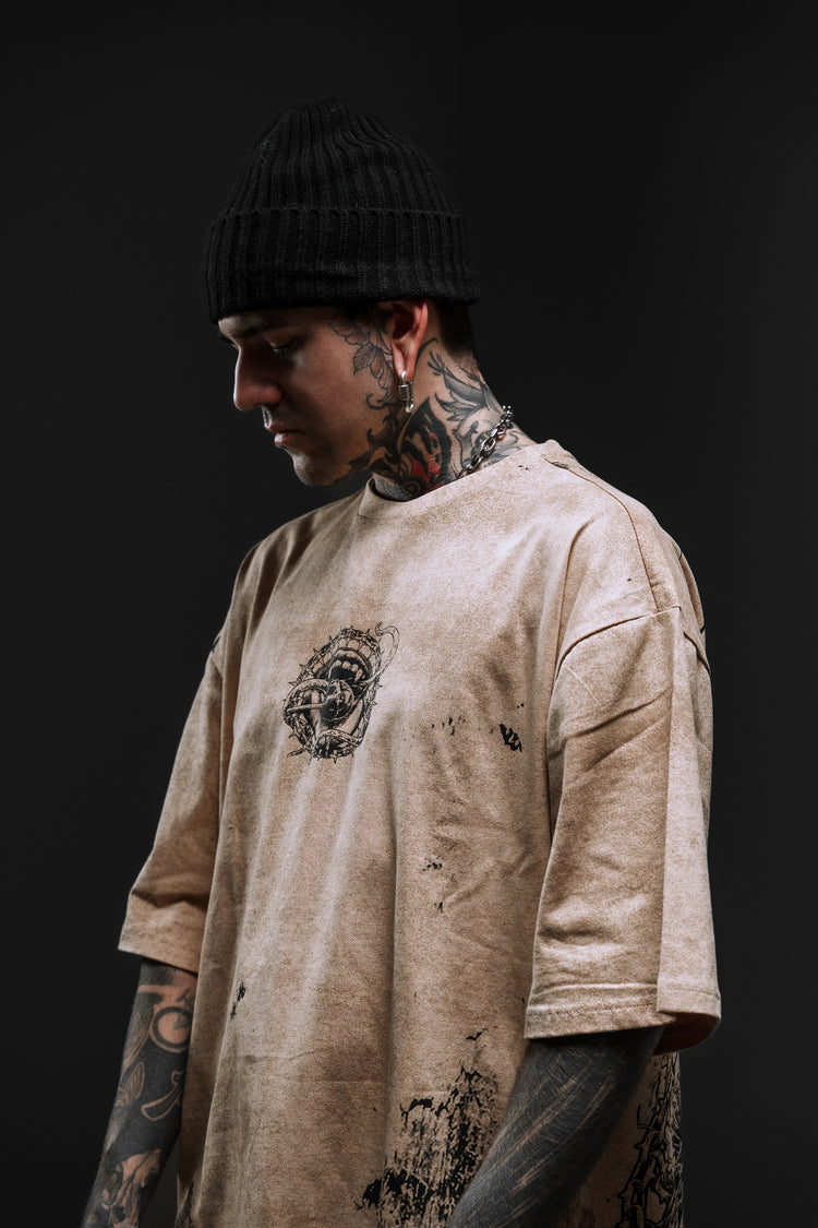 Gravewire (beige) - Oversized T-Shirt (200GSM) Image 3