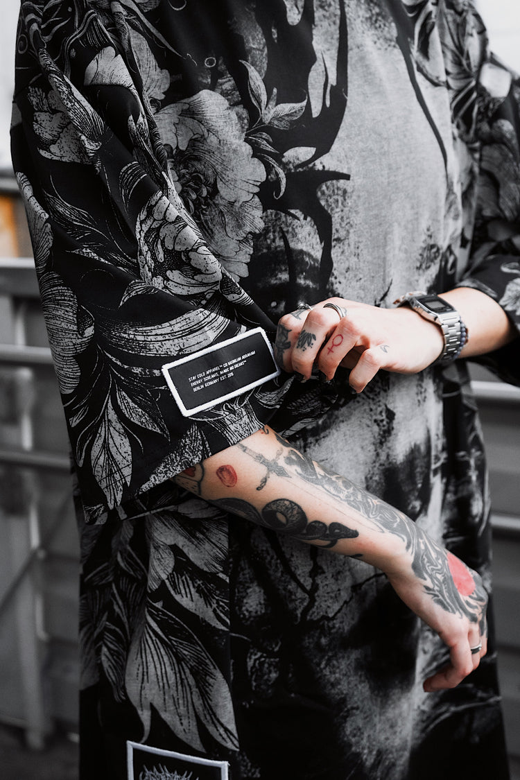 Heart Like Winter (Allover) - Heavy Oversized T-Shirt (250GSM) Image 6