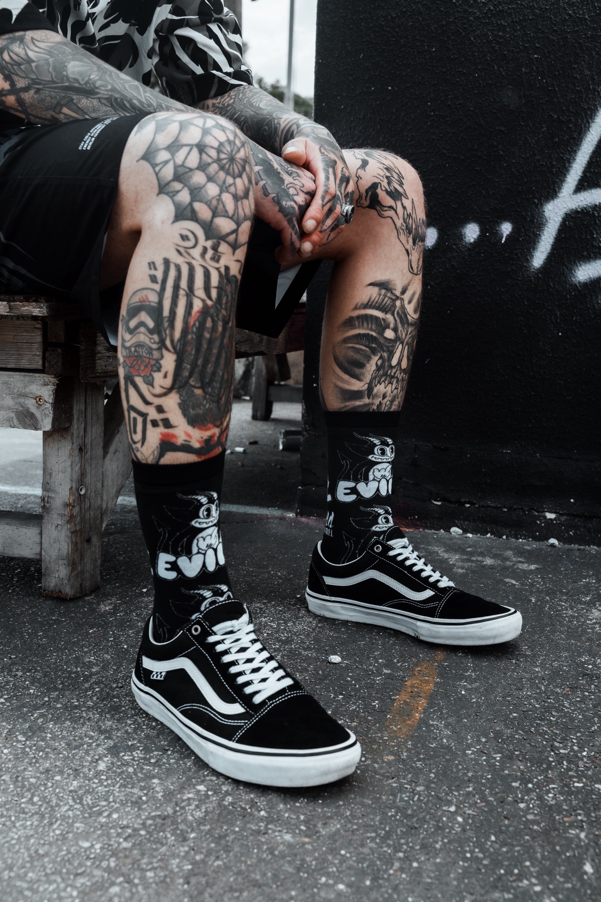 レッグウェア SAINT Mxxxxxx CPFM Leave Me Alone Socks CACTUS PLANT FLEA MARKET x SAINT Mxxxxxx LEAVE ME ALONE