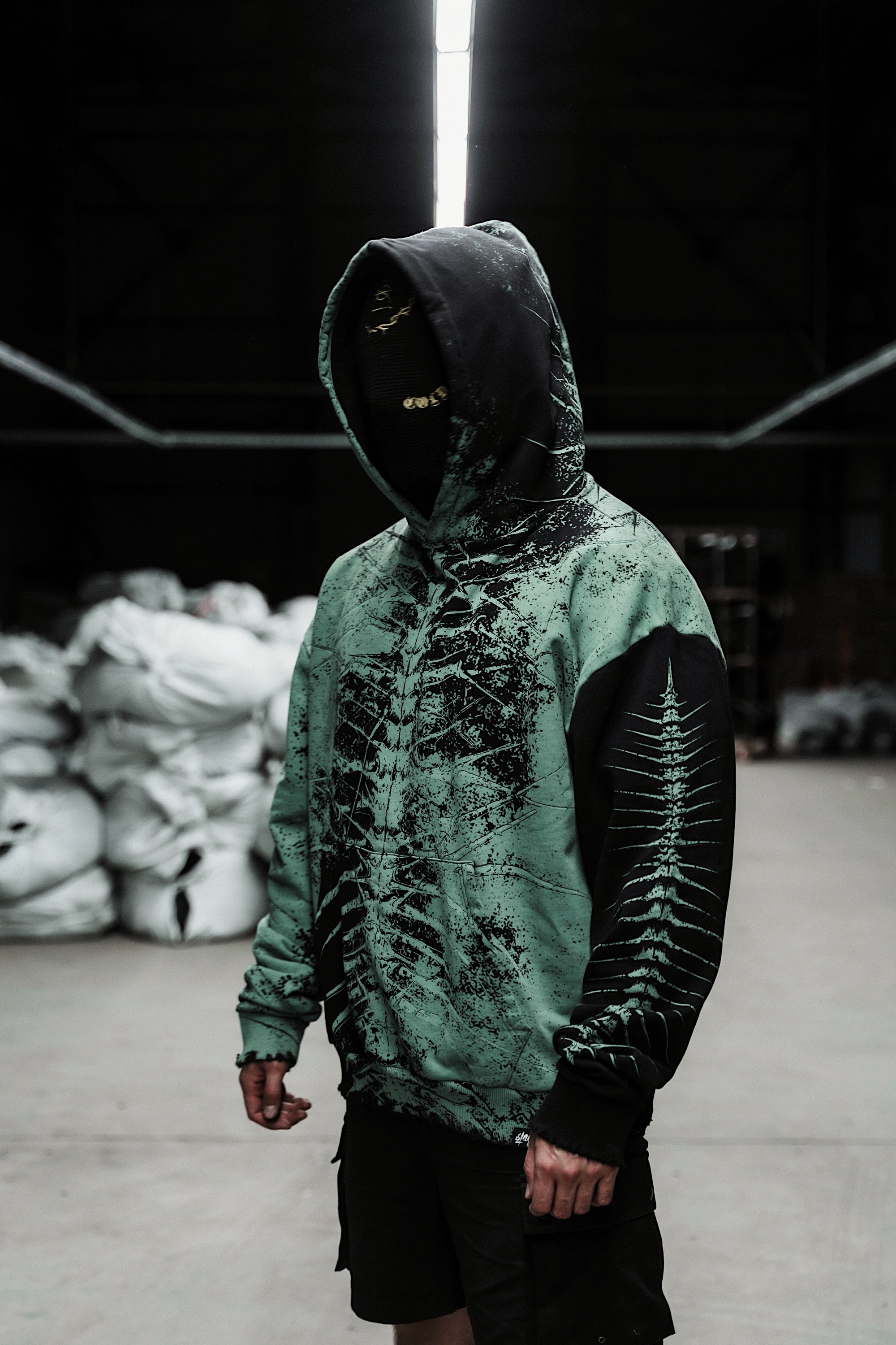 Lineage Of Dusk (mentol) - Heavy Oversized Hoodie (400GSM)