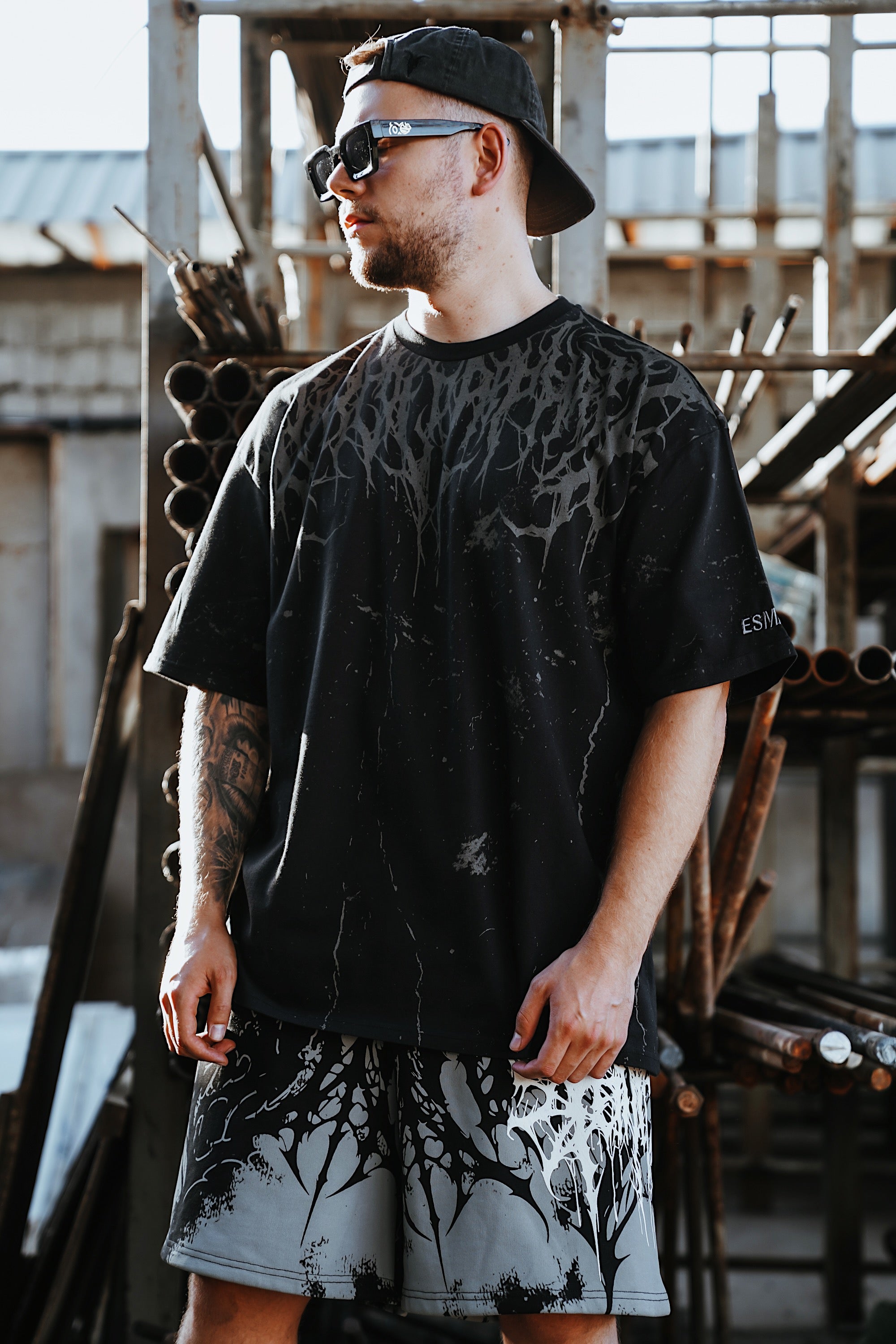 【極美品】2-Layer Oversized Shirt MIDNIGHTまめ様 Marrow of Eden (black) - Oversized T-Shirt (200GSM)