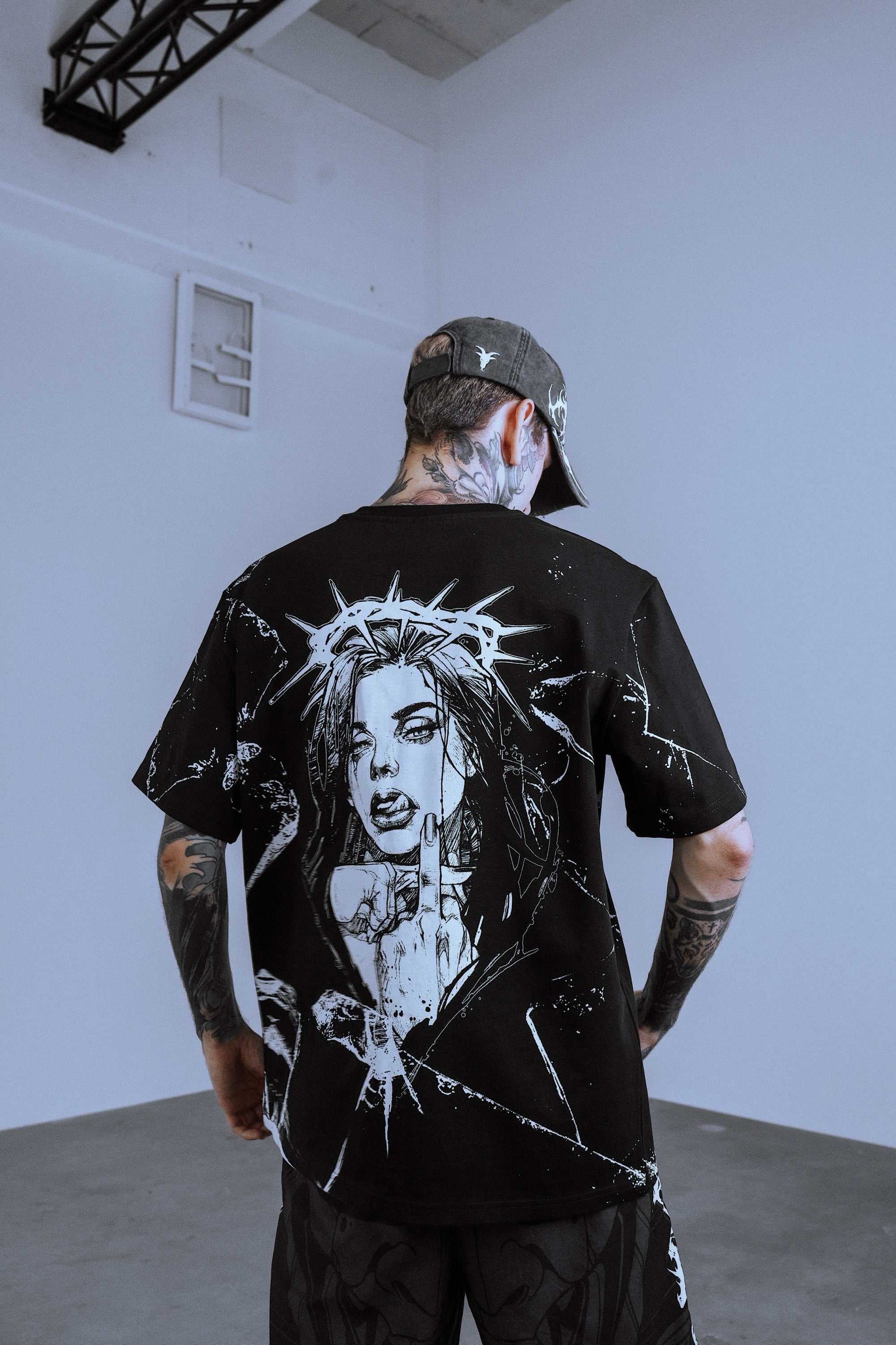 トップス 90s Fast Middle Finger Design Movie Tee Vintage 90s Fast “ Midle Finger T-shirt / Graphic / Funny