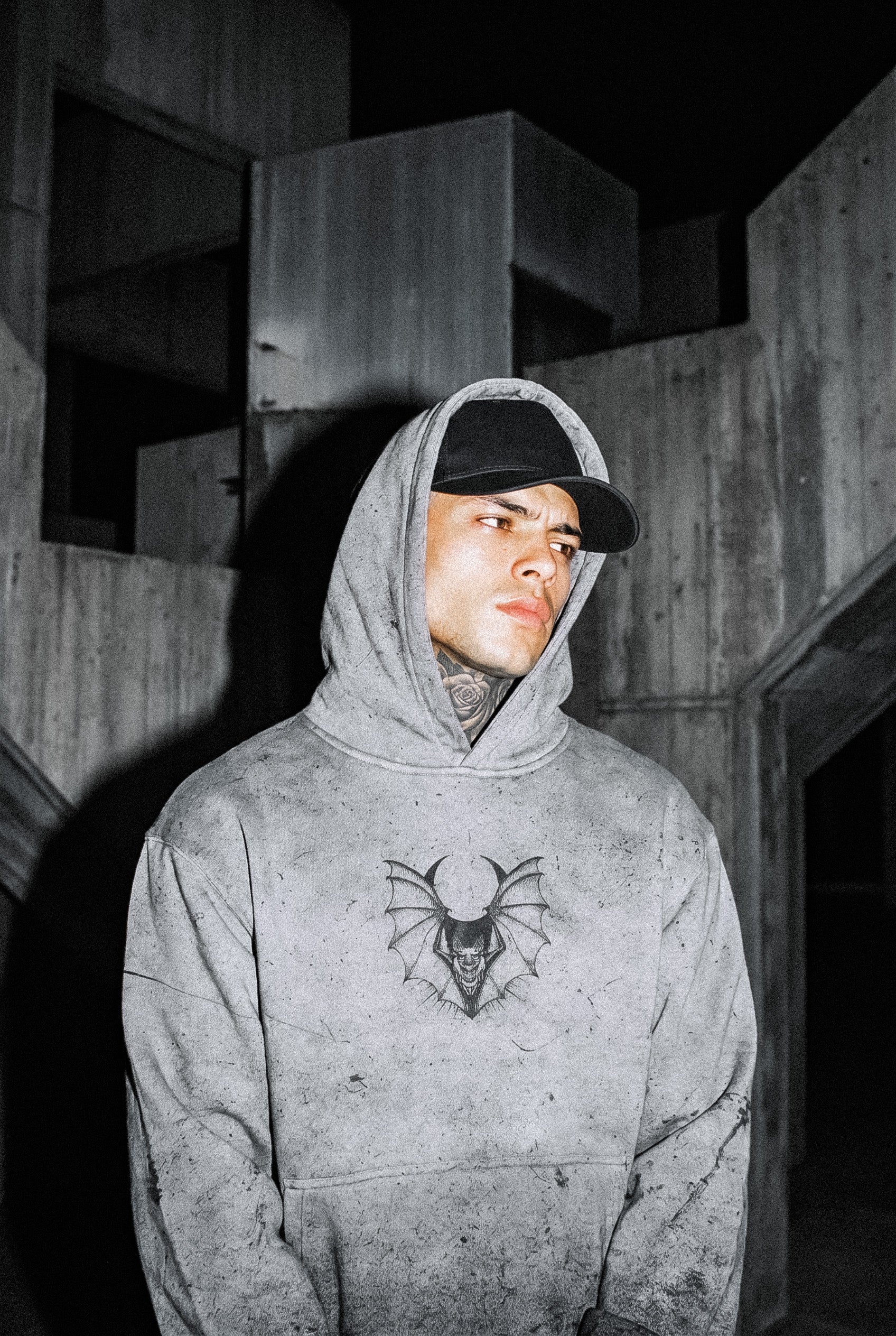 Moonthirst (grey grunge) - Oversized Hoodie (350GSM)