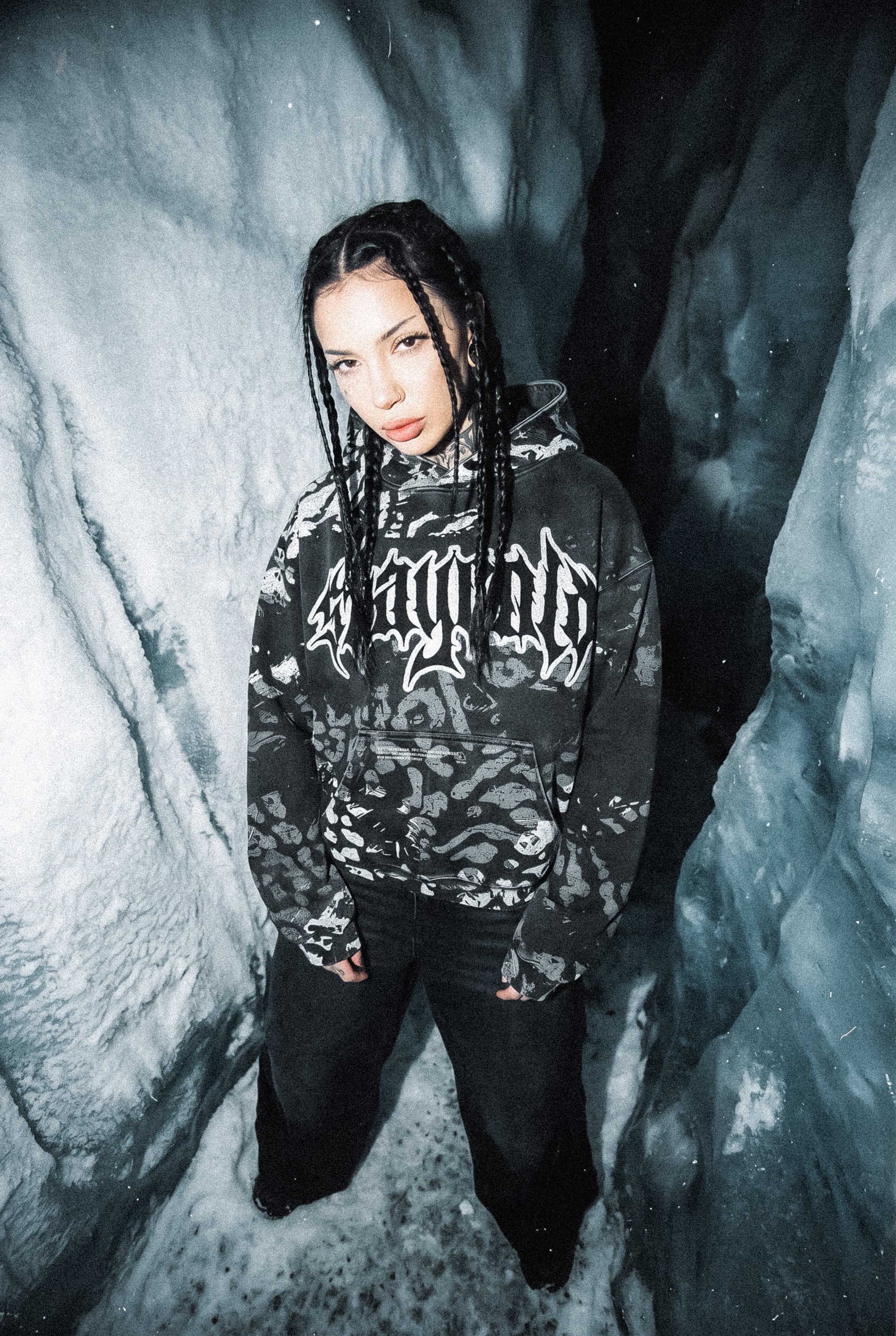 Night Ops (black white) - Heavy Oversized Hoodie (400GSM)