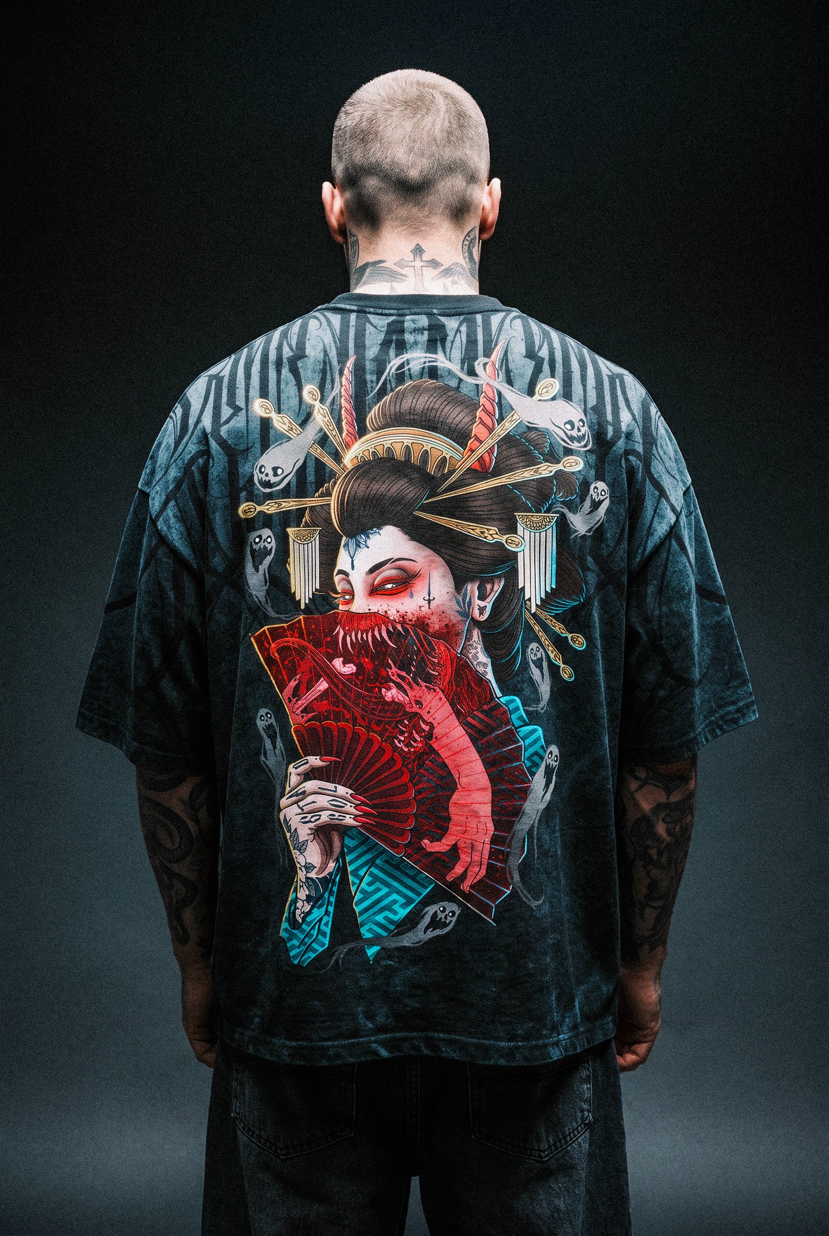 Ravenous (black petrol) - Oversized T-Shirt (200GSM)