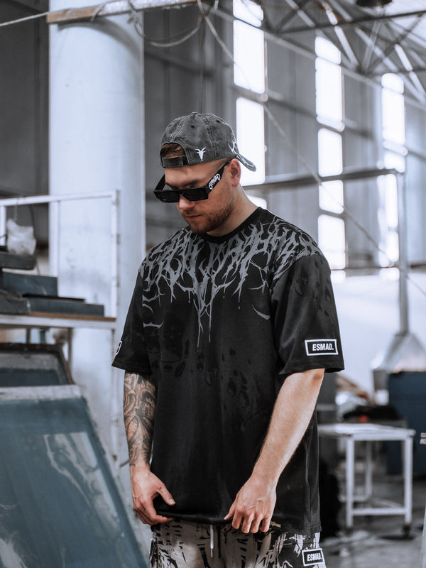Reign Of Blood (darkgrey) - Heavy Oversized T-Shirt (dye) 250GSM Lifestyle Image