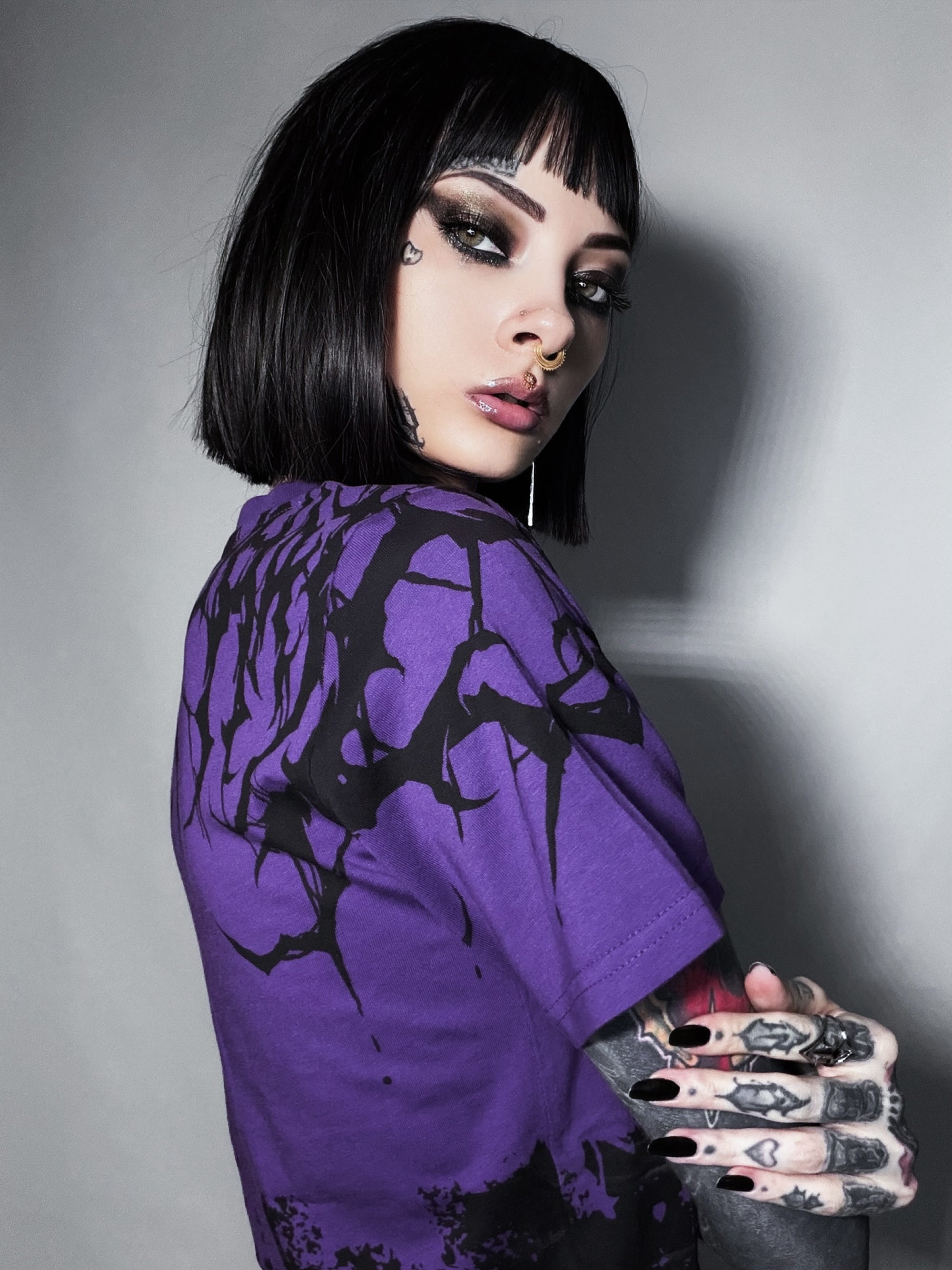 Reign Of Blood (purple) - Crop T-Shirt (200GSM)