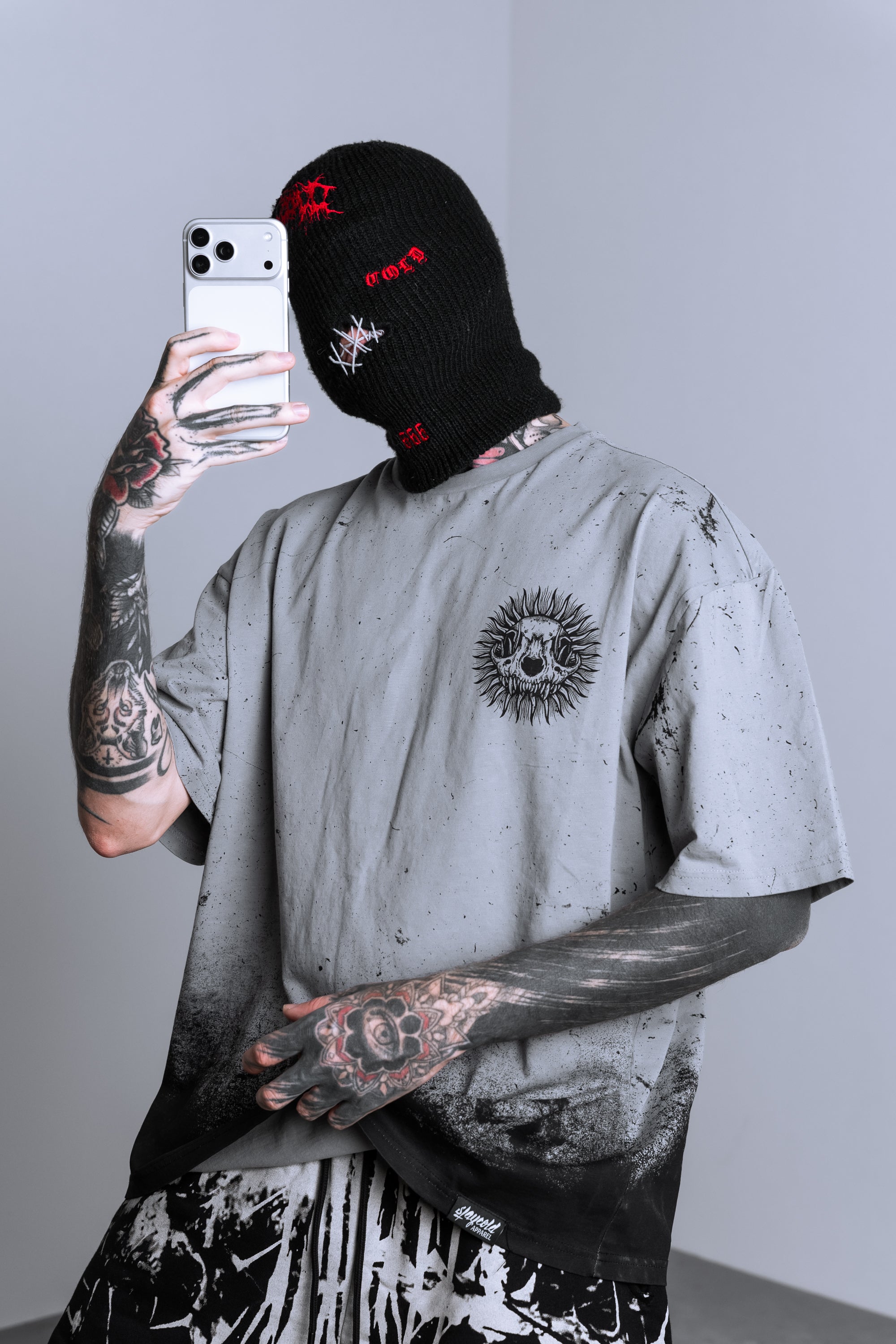 Saint of Nothing (grey gradient) - Oversized T-Shirt (200GSM)