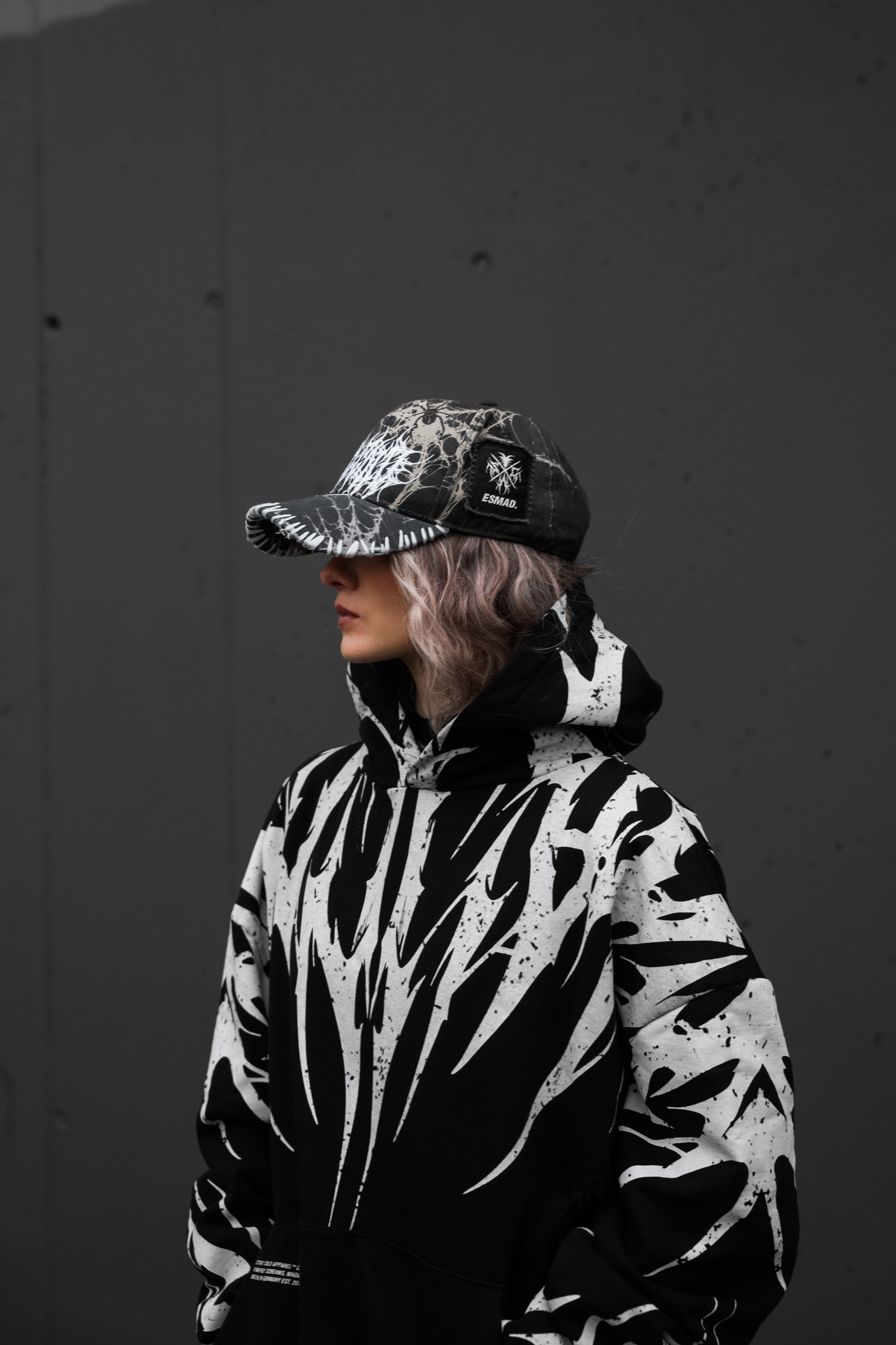 Splitwire (Custom) - Distressed Baseball Cap