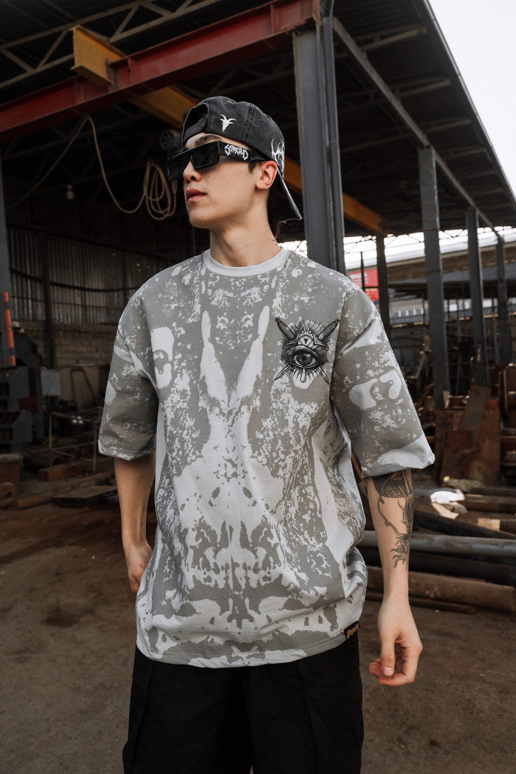 Think Twice - Oversized T-Shirt (grey bleached) 200GSM