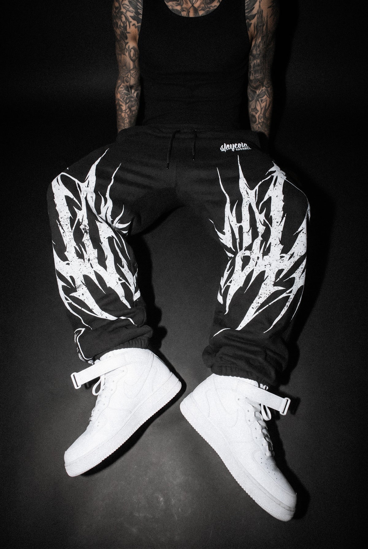 Thornbreaker (White) - Sweatpants (350GSM)