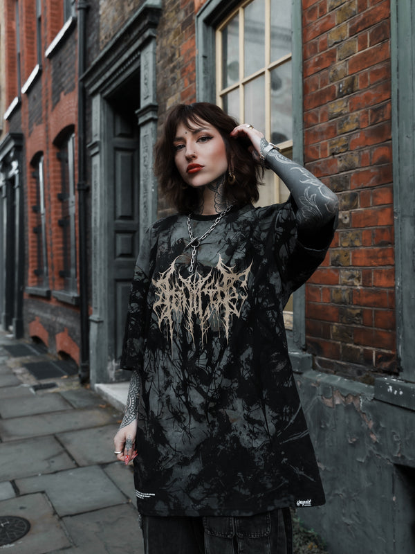 Ultravoid (black) - Oversized T-Shirt (200GSM) Lifestyle Image